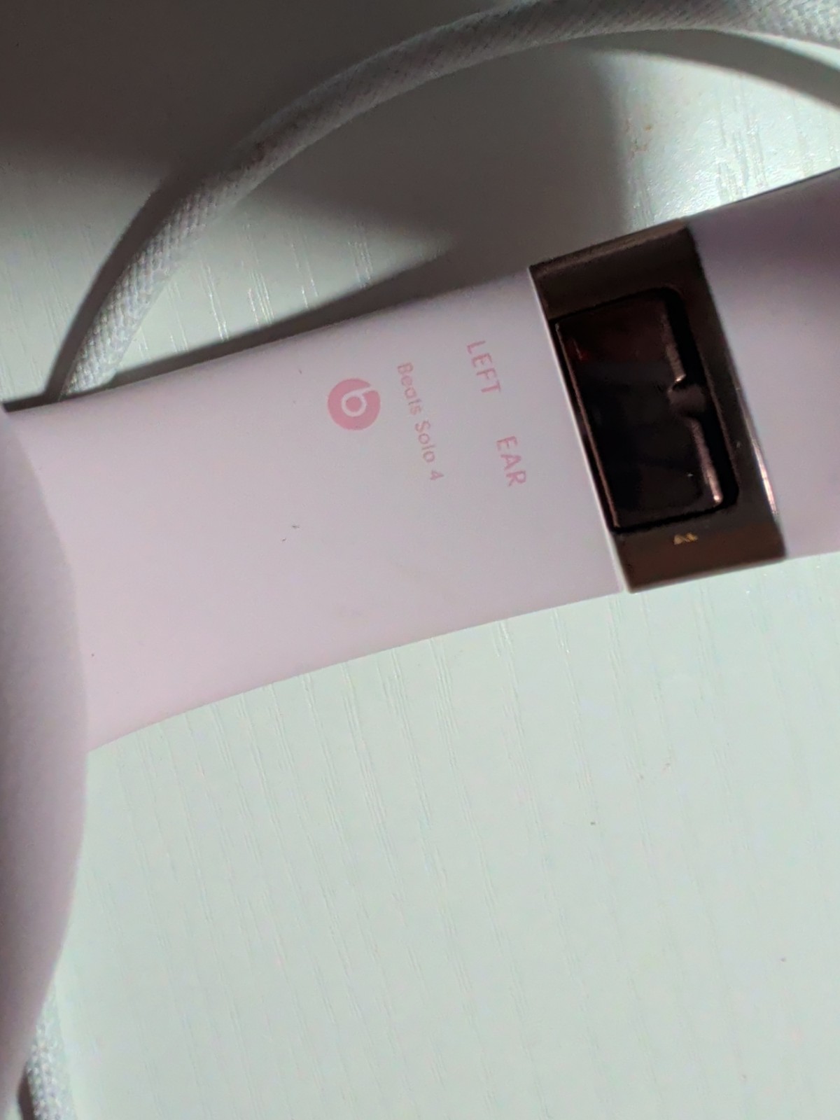 Beats Solo 4 Wireless Bluetooth On-Ear Headphones Pink