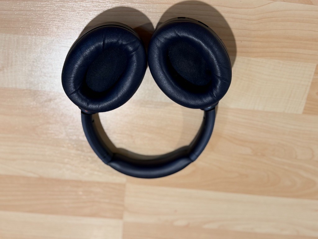 Sony WH-1000XM4 Wireless Noise-Cancelling Over-the-Ear Headphones Black