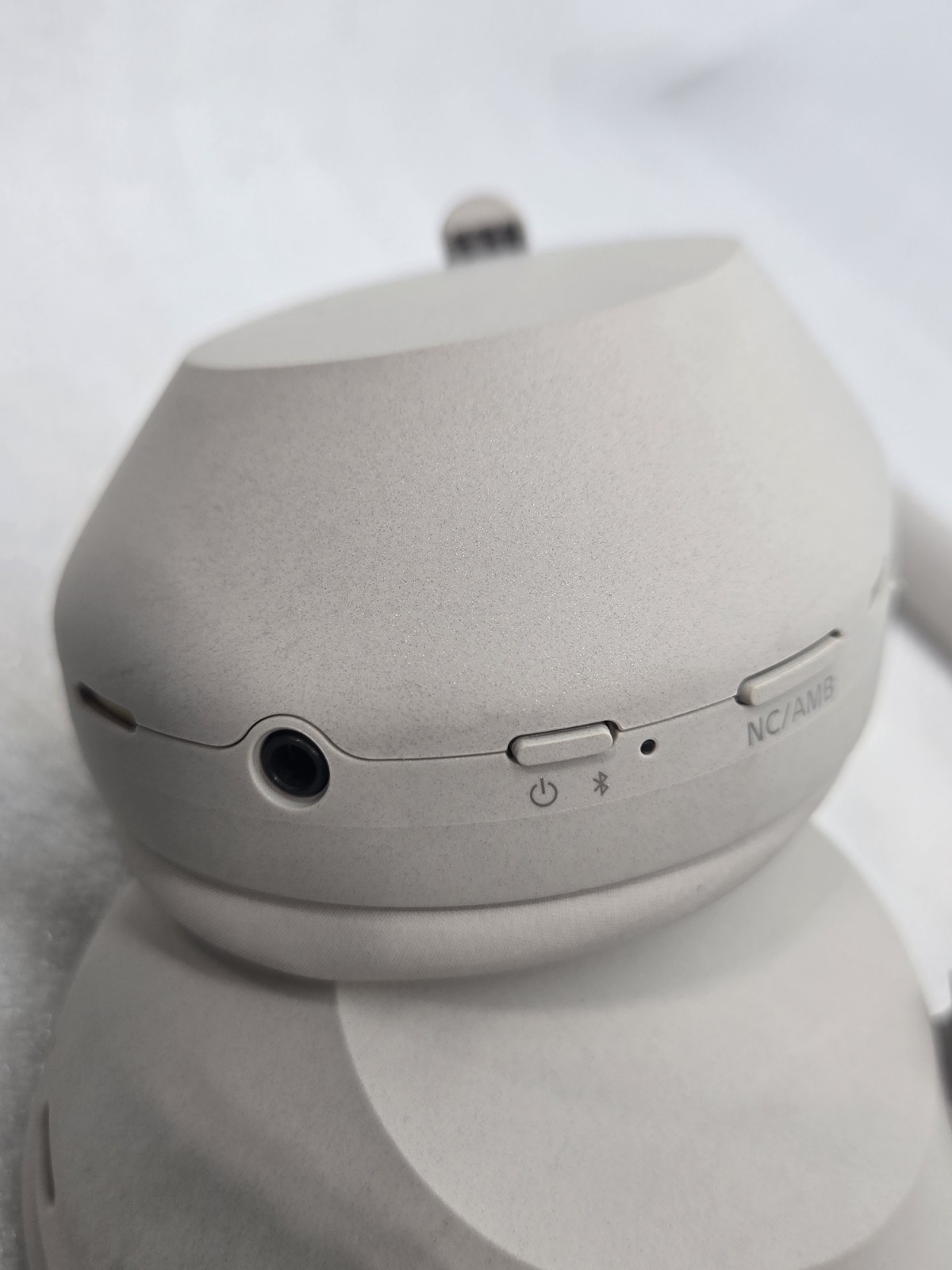 Sony WH-1000XM5 Wireless NC Headphones-Sandstone FAST FREE SHIPPING a