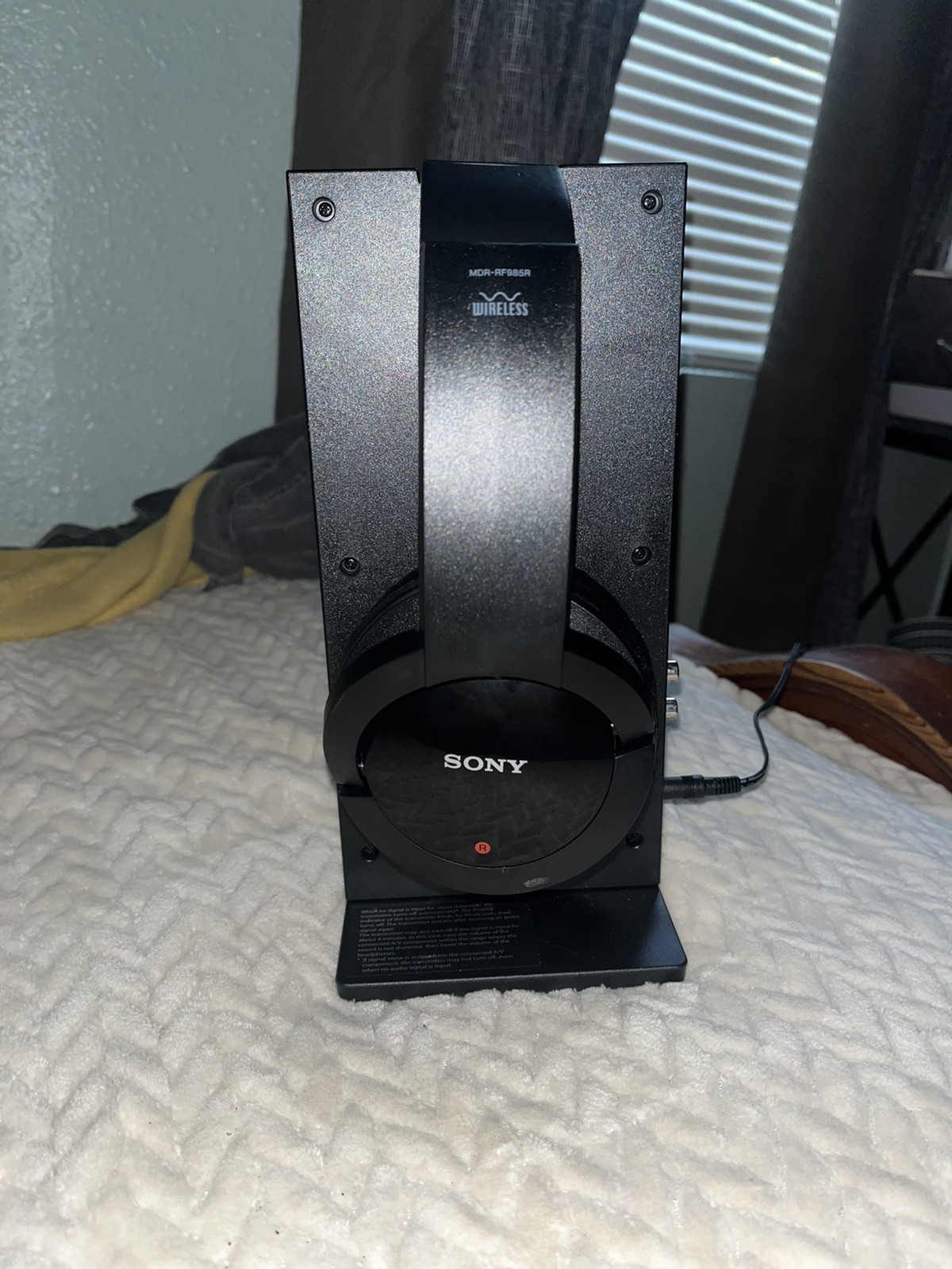 Sony MDR-RF985RK Over Ear Headphones – Black