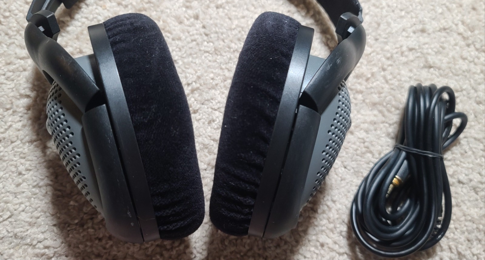 SENNHEISER HD 500A OVER-EAR WIRED HEADPHONES | BLACK
