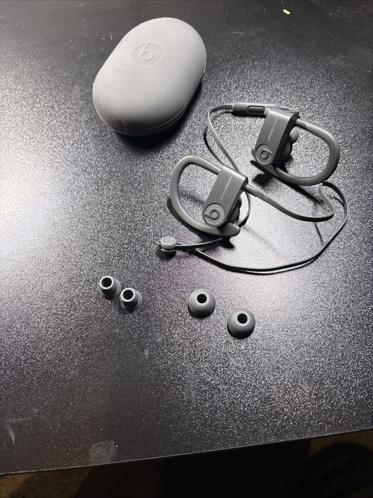 Beats by Dr. Dre Powerbeats3 Wireless Headphones In-Ear Bluetooth Earbuds Grey