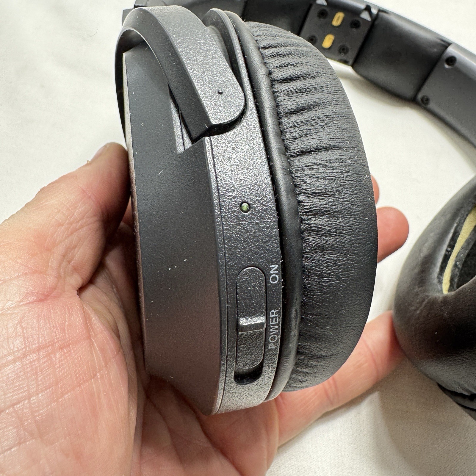 SONY TMR-RF400 Wireless Headphones 40mm Drivers 10Hz-22kHz WORK & SOUND GREAT