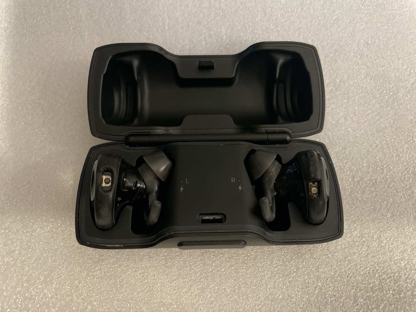 Bose SoundSport Free Wireless Earbuds Headphones Earbuds Black