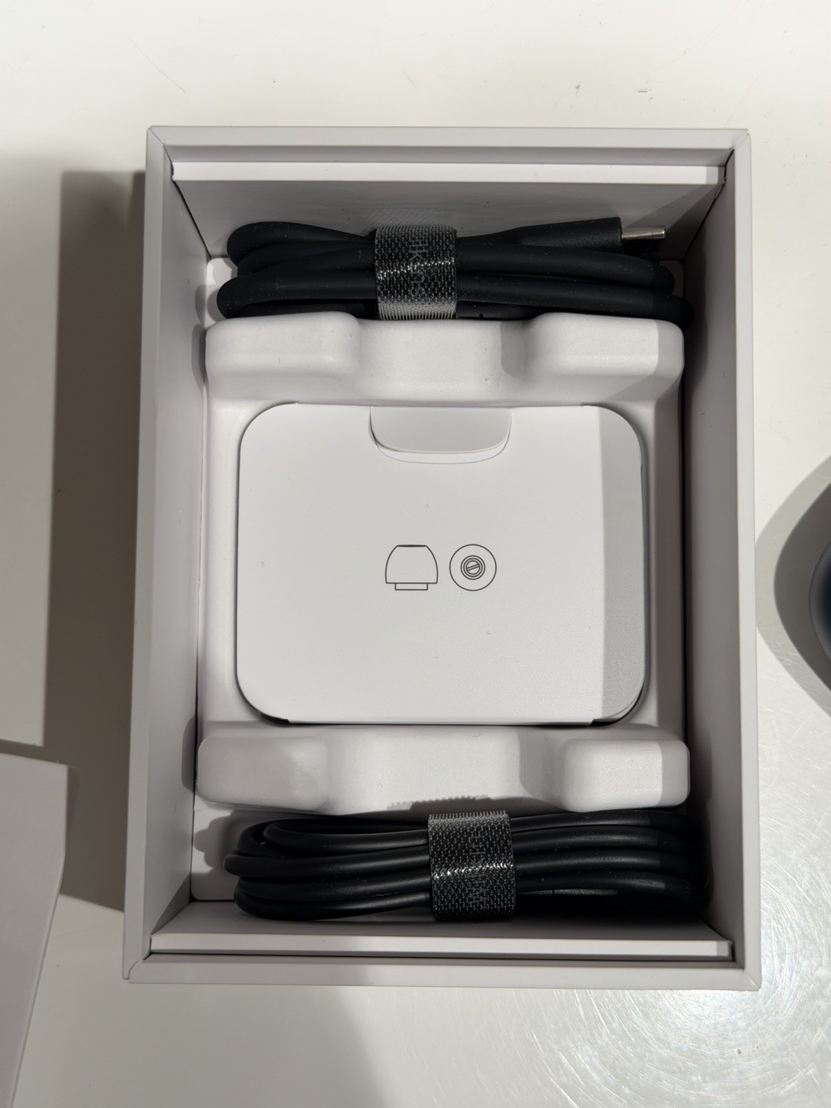 Bowers & Wilkins Pi8 ANC In-Ear True Wireless Earbuds Midnight Blue