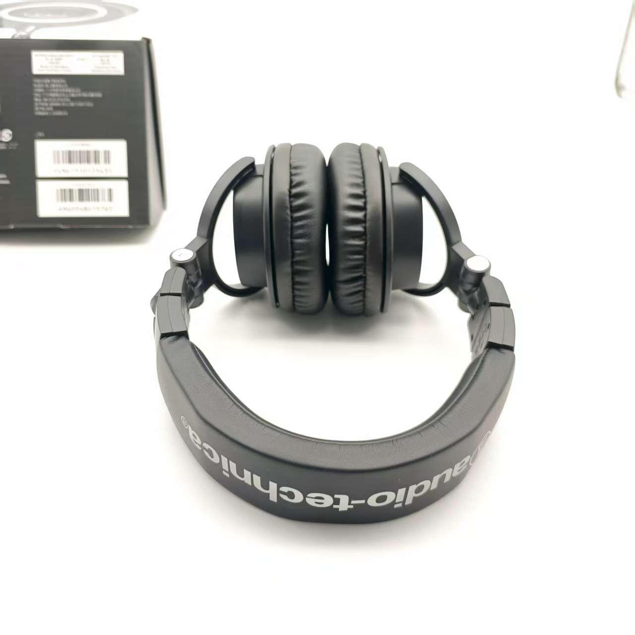 Audio-Technica ATH-M50X Professional Over Ear Headphones Used in good Condition