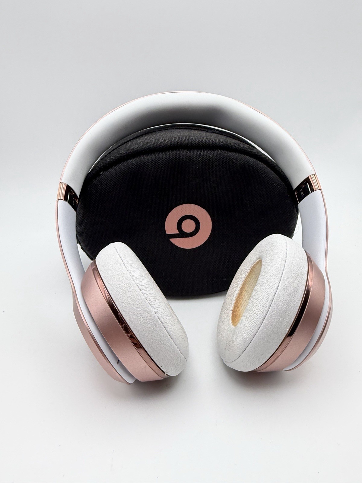 Beats Solo 3 Wireless Bluetooth Headphones Rose Gold w/ Carrying Bag – TESTED