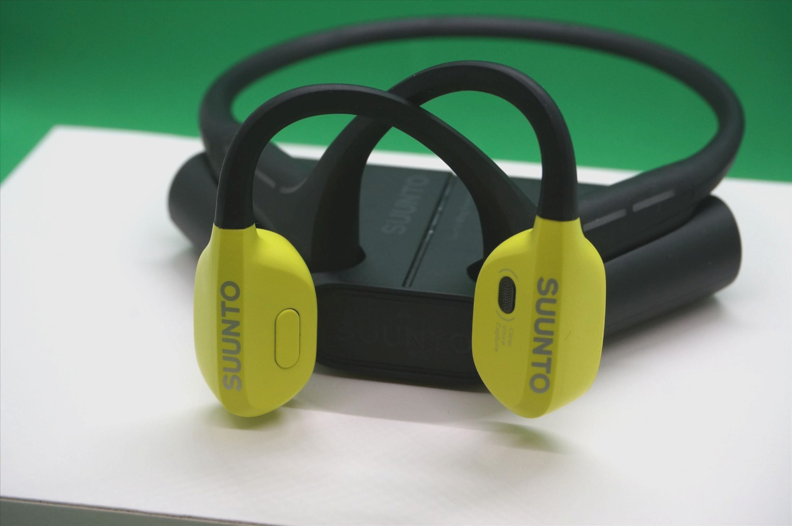 Suunto Wing Bone Conduct Headphones in Lime with flashing Red safety light IP67