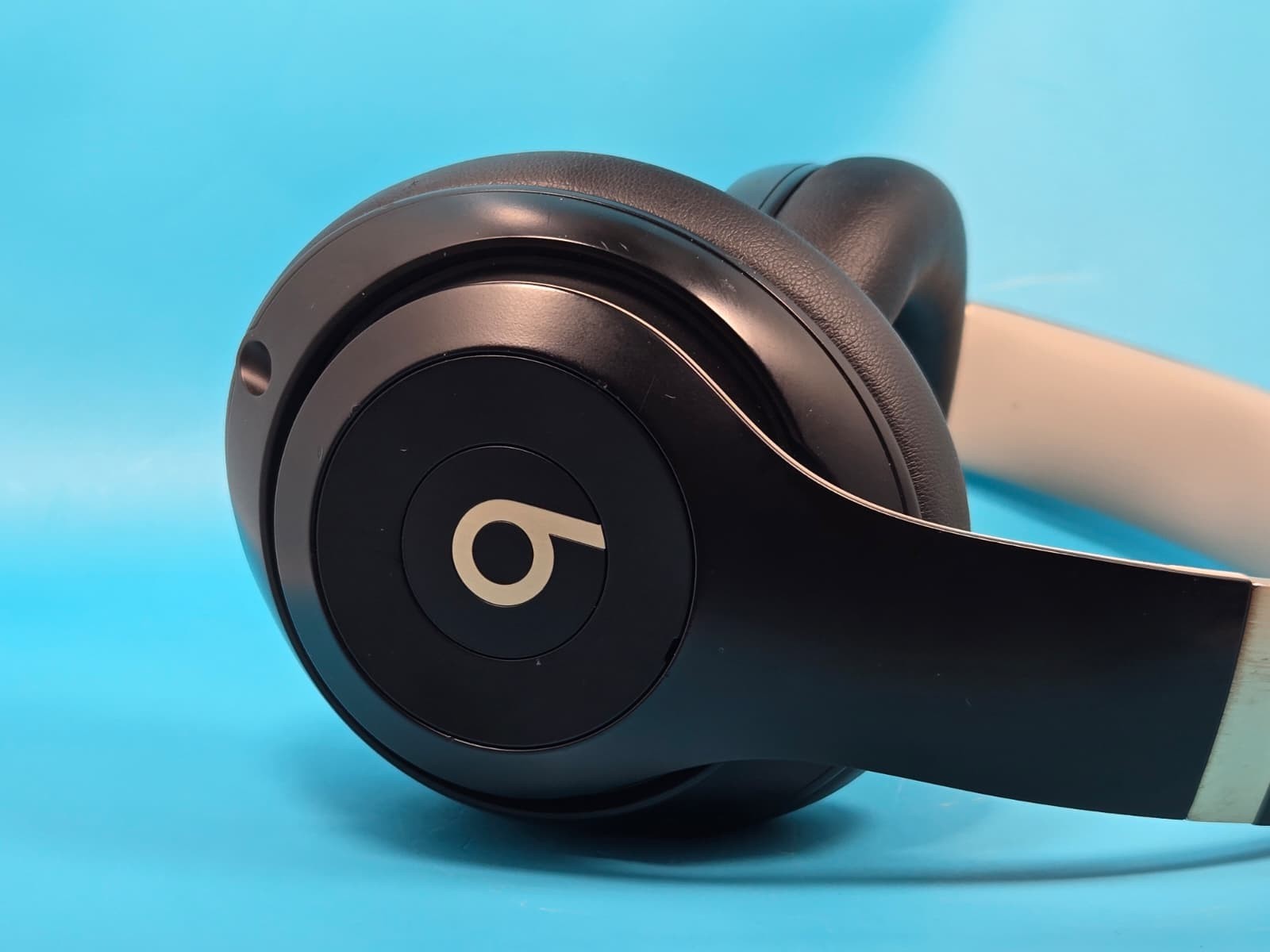 Beats by Dr. Dre Beats Studio Pro Wireless Noise Cancelling Black and Gold