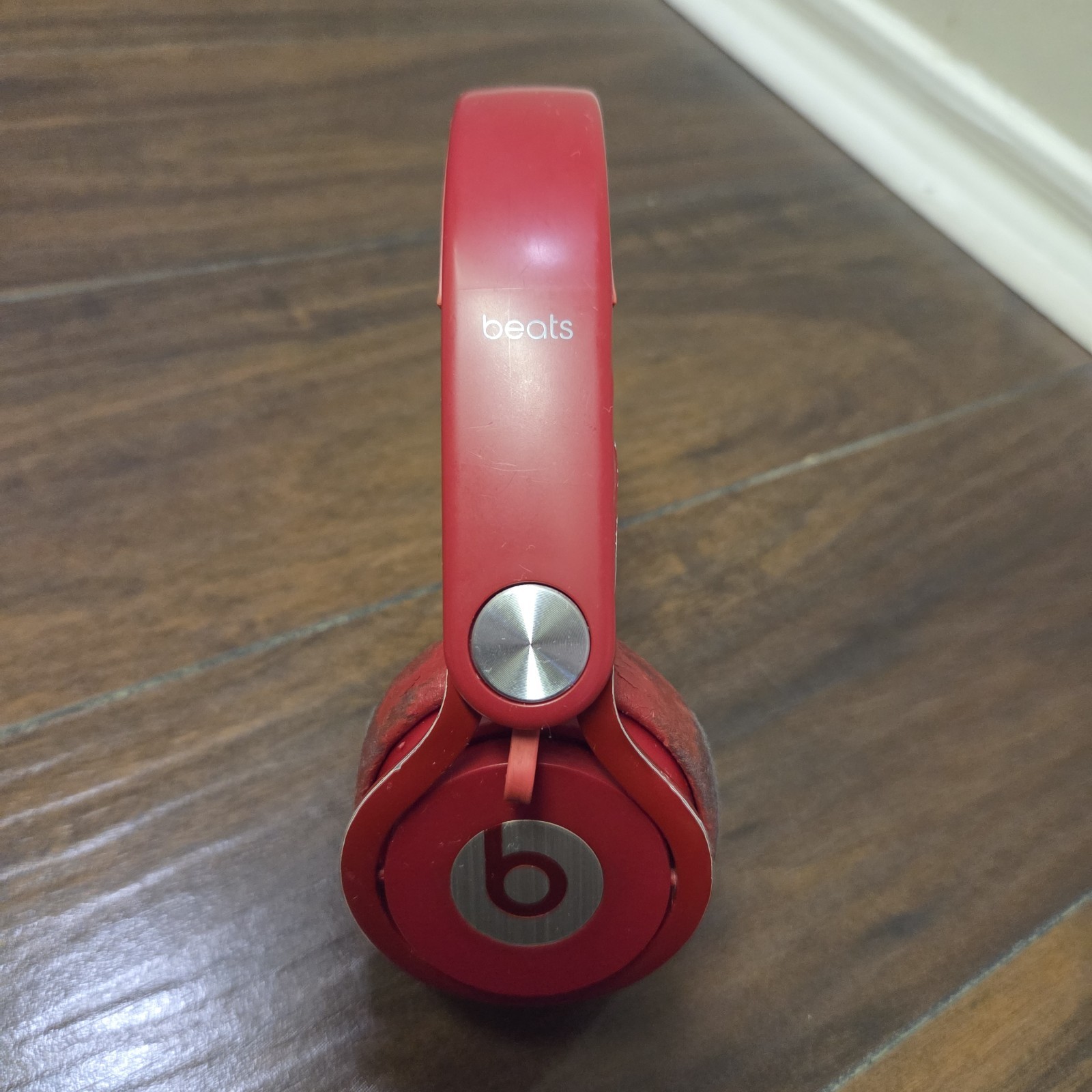 Red Beats Mixr DJ On-Ear Headphones w/Generic Audio Cord | Needs New Ear Cushion