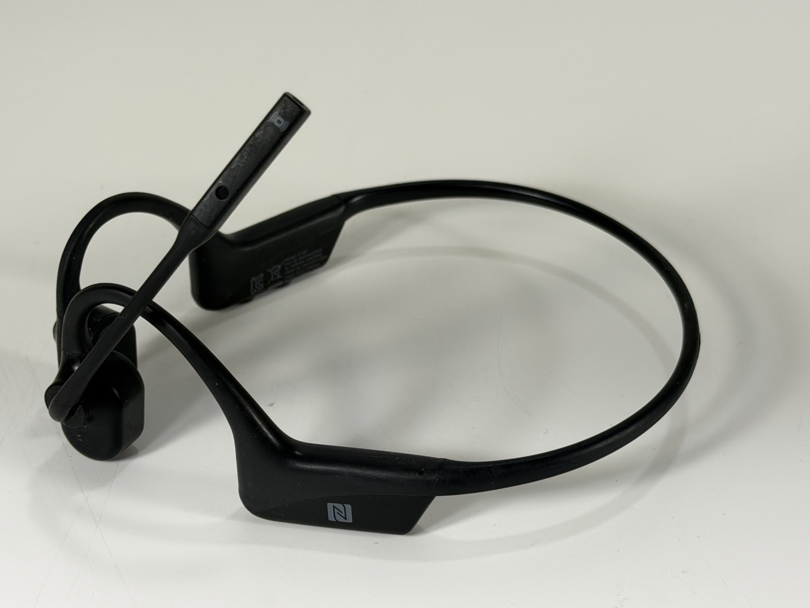 SHOKZ OPENCOMM UC Bone Conduction Bluetooth Headset with Boom Mic – USB-A