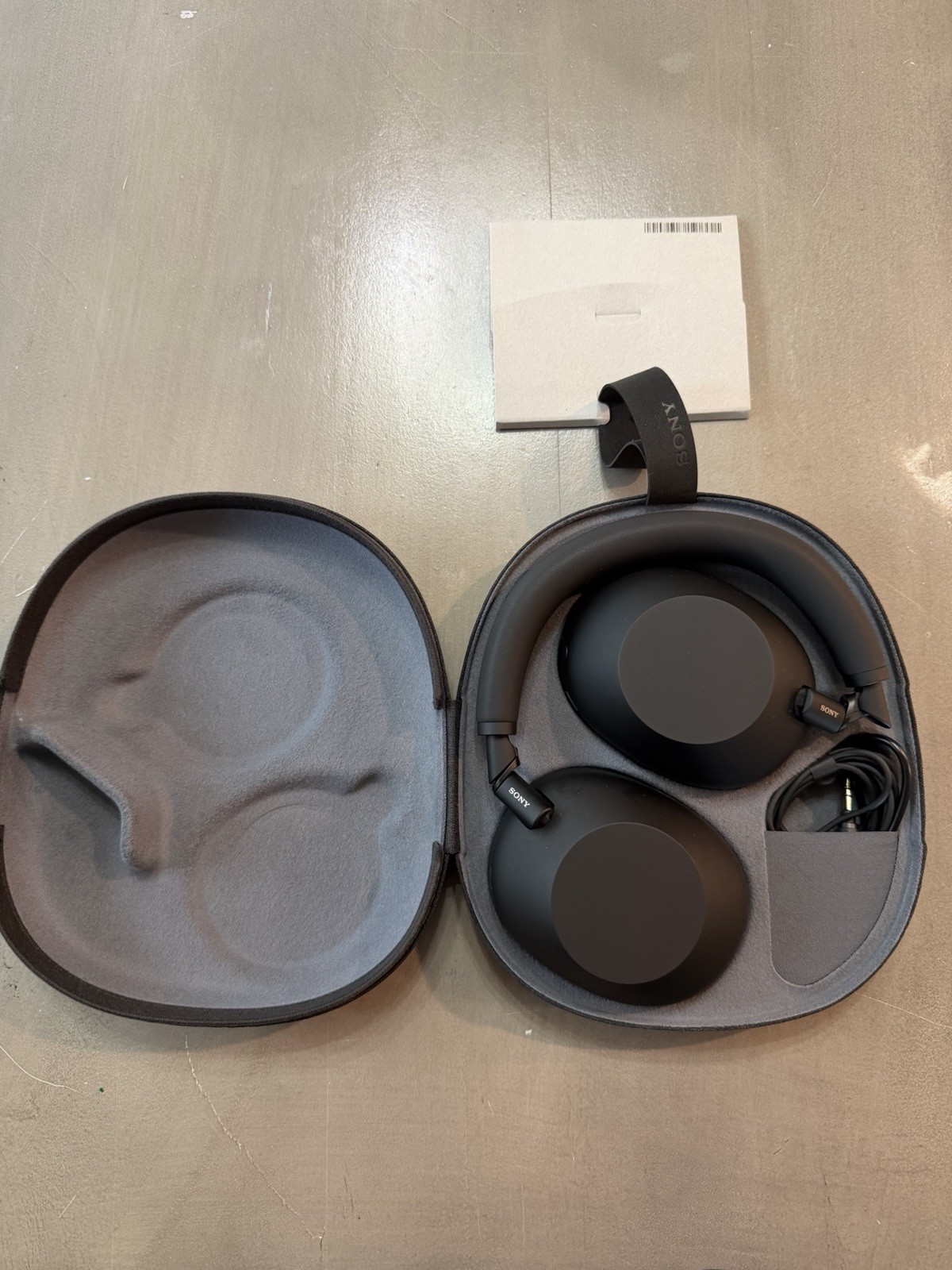 Sony WH-1000XM6 Noise Canceling Headphones Black. New without box