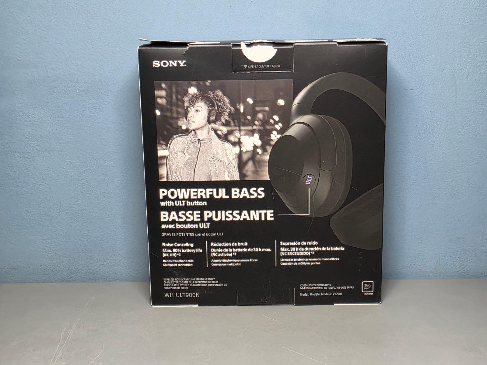 Sony Ult Power Sound Wireless Noise Cancelling Stereo Headphones in Black