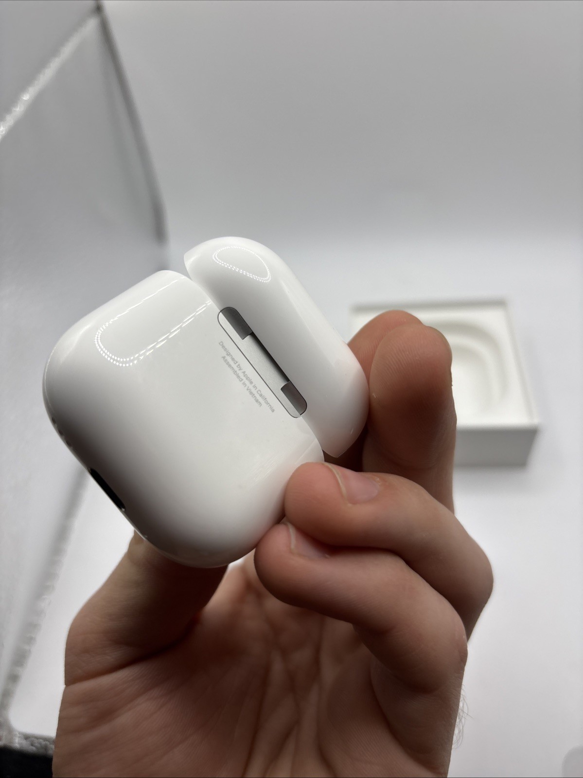 Apple Airpods 4th Gen ANC Earbuds with USB-C Charging Case