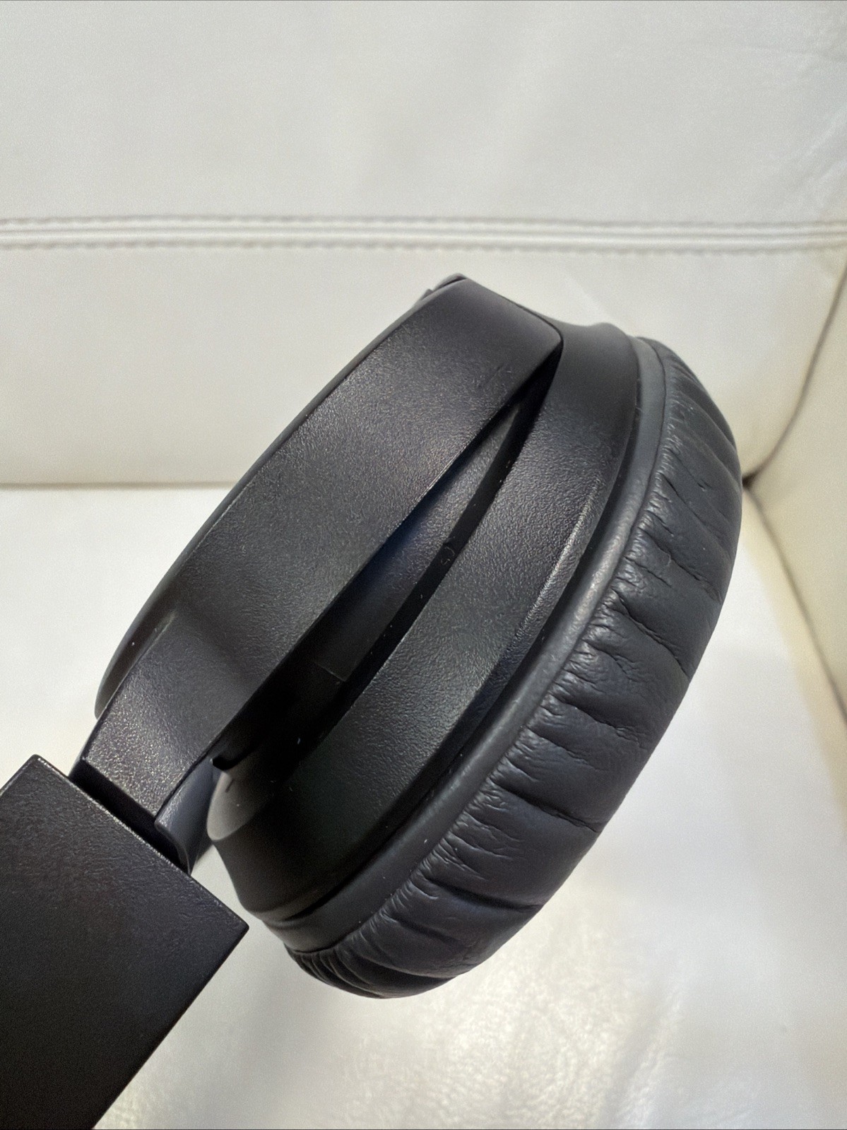 Sony WH-CH700N Wireless Over-Ear Noise Canceling Headphones TESTED