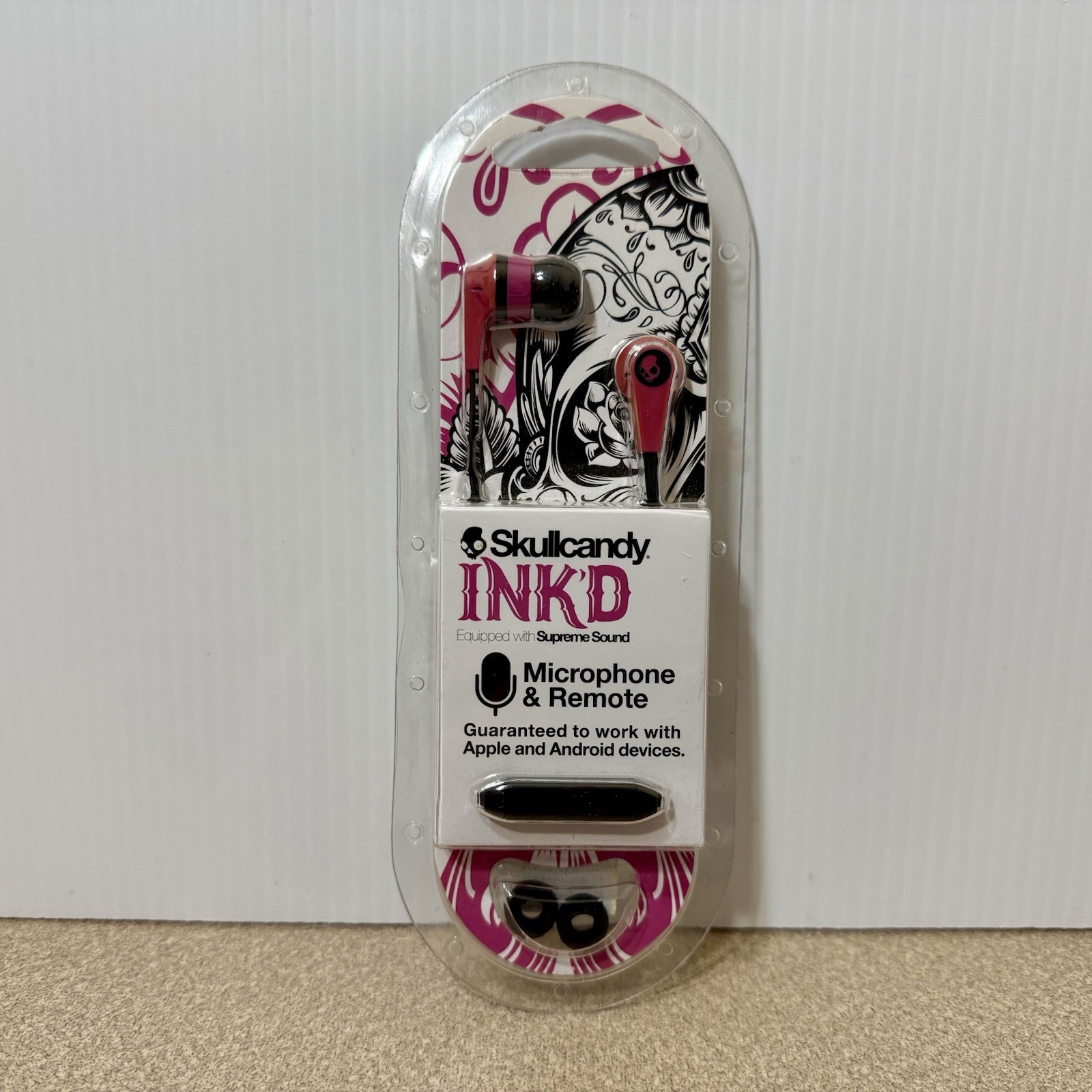 Skullcandy Inkd Microphone & Remote Red & Black & Pink Wired Earbuds NEW!