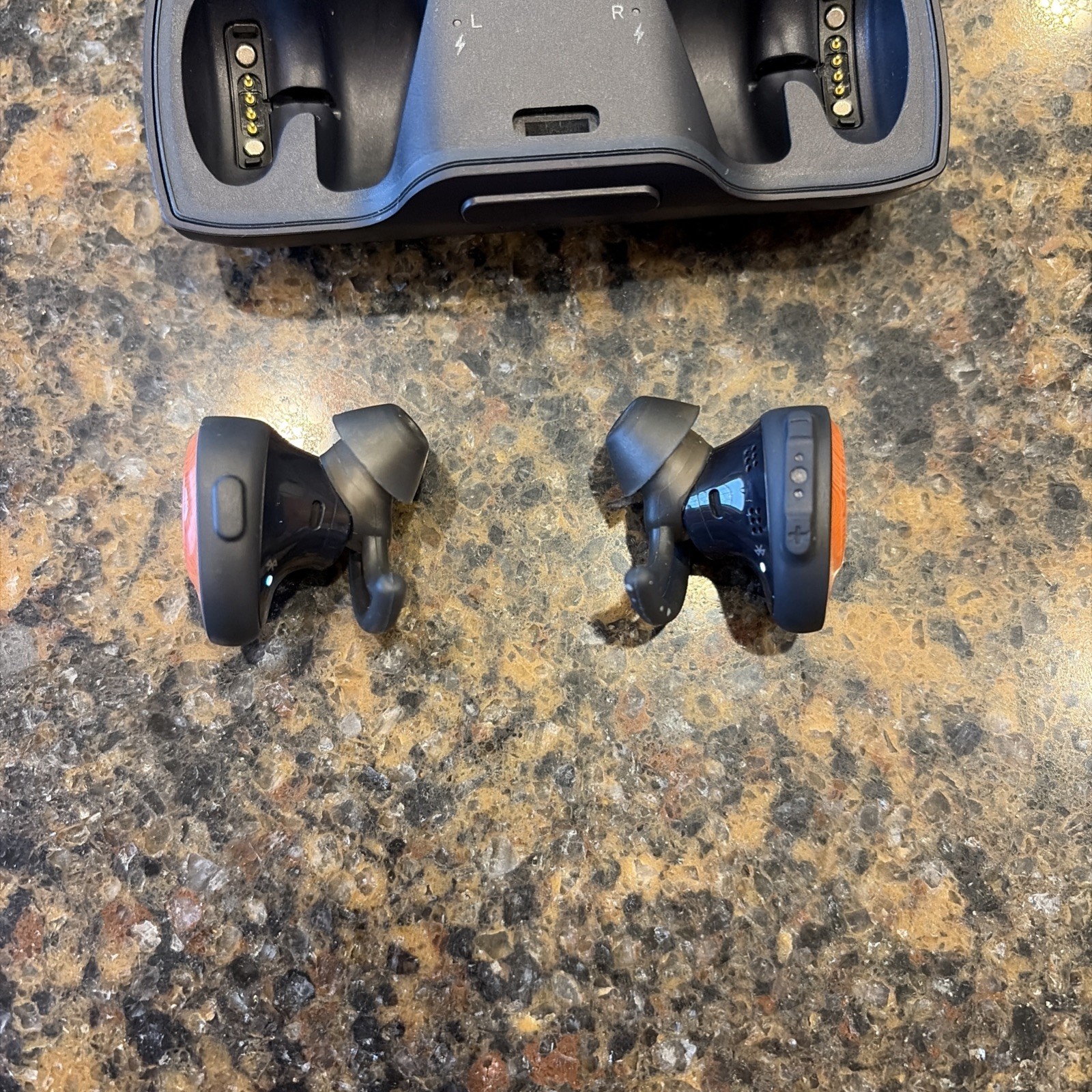 Bose SoundSport Free Wireless Earbuds Orange/Navy Tested