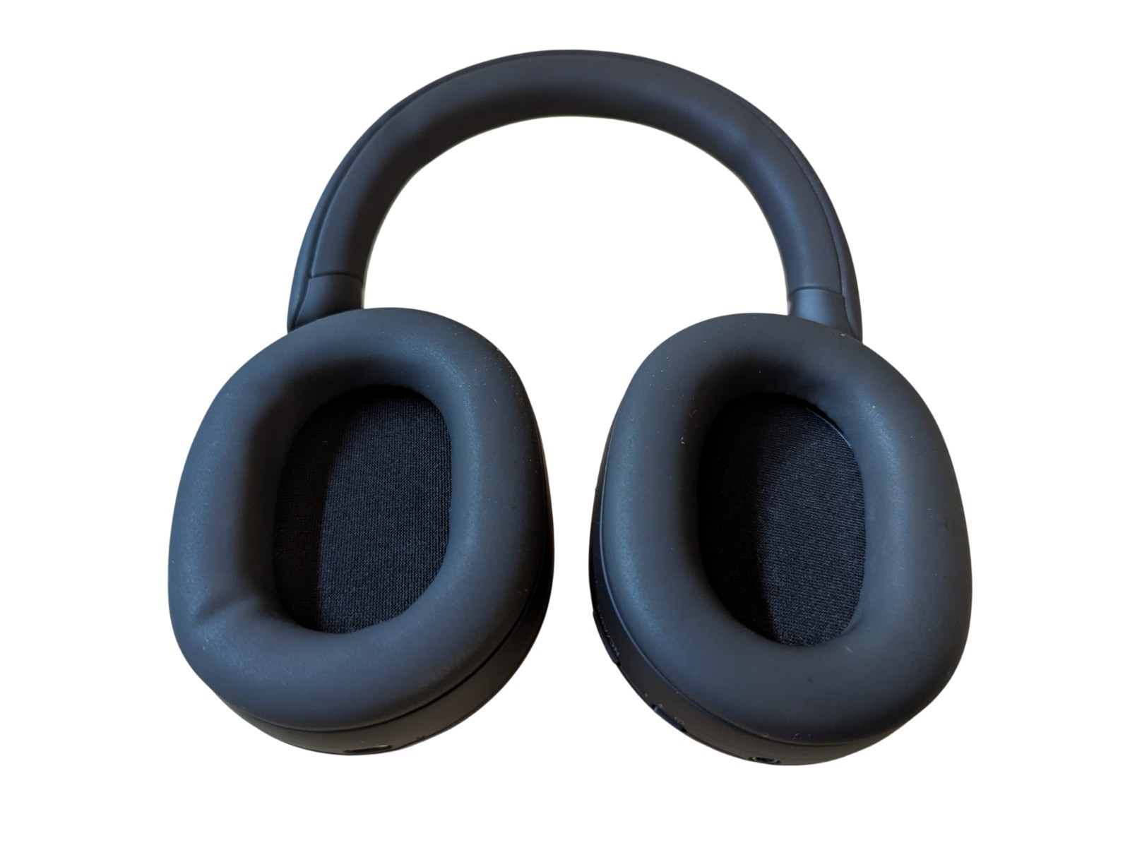 Sony WH-1000XM5SA Wireless Noise-Cancellation Bluetooth Headphones – Working