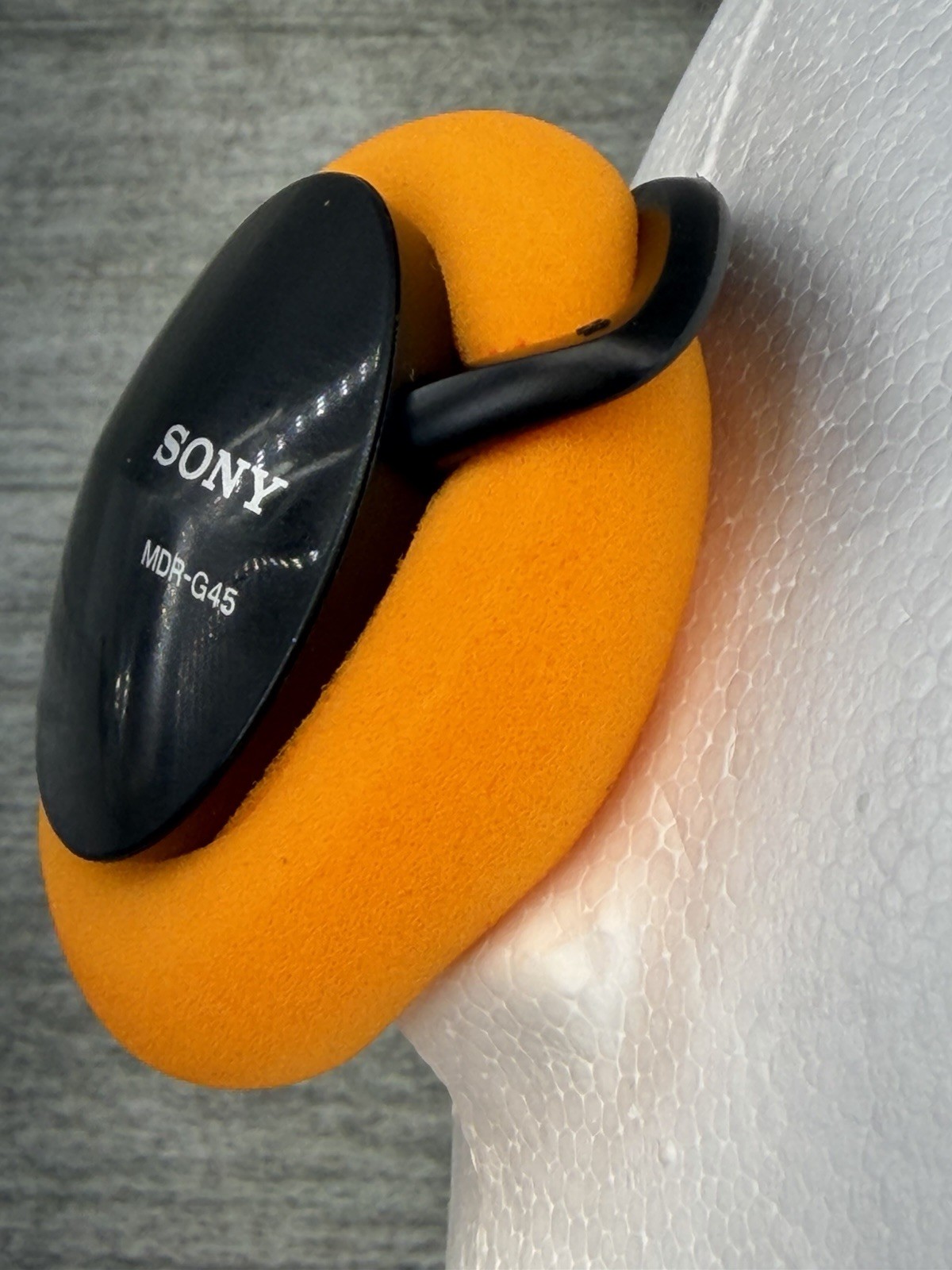 Sony MDR-G45 Street Style On Ear Behind The Neck Headphones 90s Y2K Black Orange