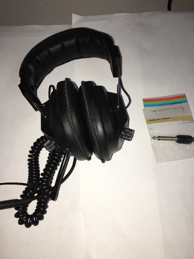 Home Stereo Extra Cushion Headphones W Mini Jack & Full Size Adapter Jack