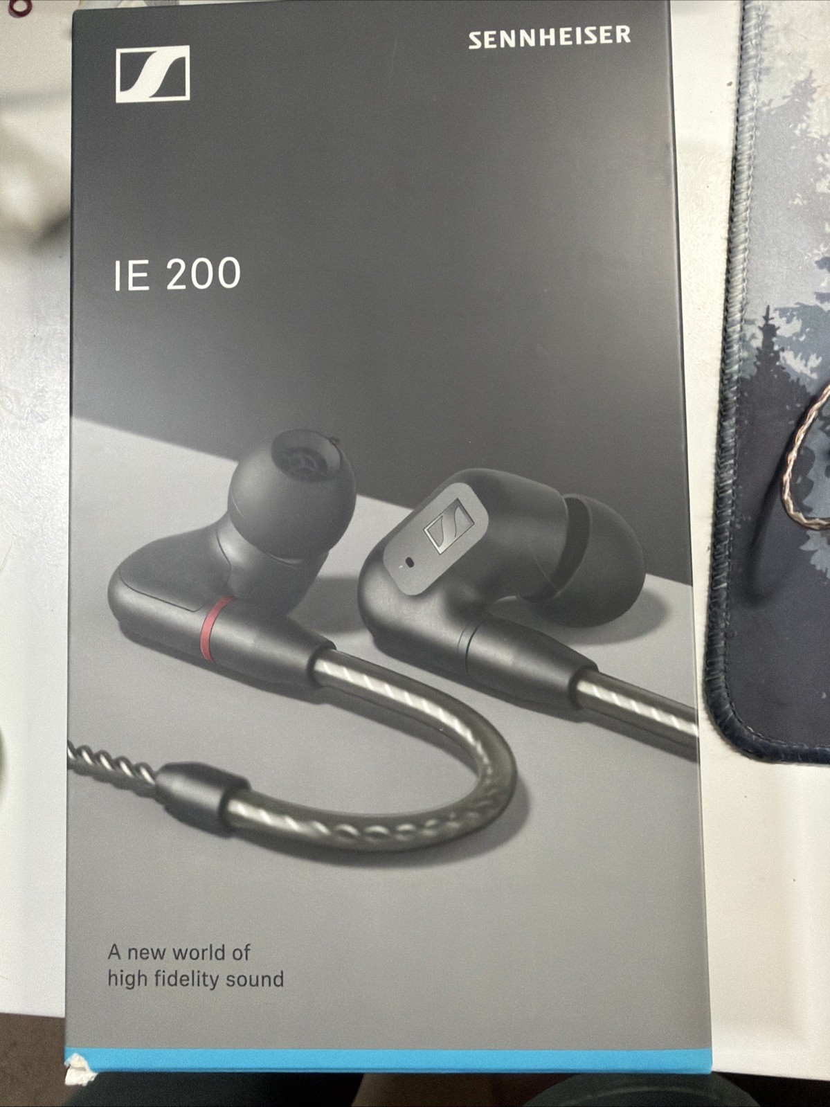 Sennheiser IE 200 Earphones – Black With 4.4mm Balanced And 3.5mm Se Cables iEMs