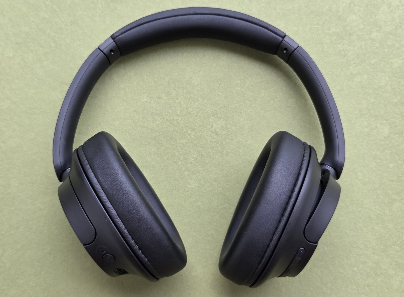 SONY WH-CH720N/B Noise Canceling Wireless Headphones / w Hard Case – BLACK #OB