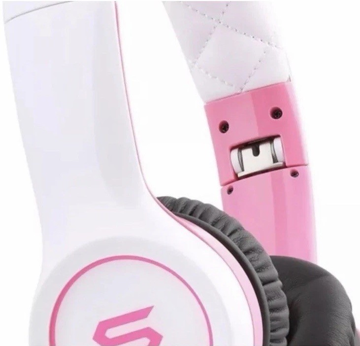 SOUL by Ludacris SL100PW Ultra Dynamic Headphones Full Ear Cup Articulation NIB