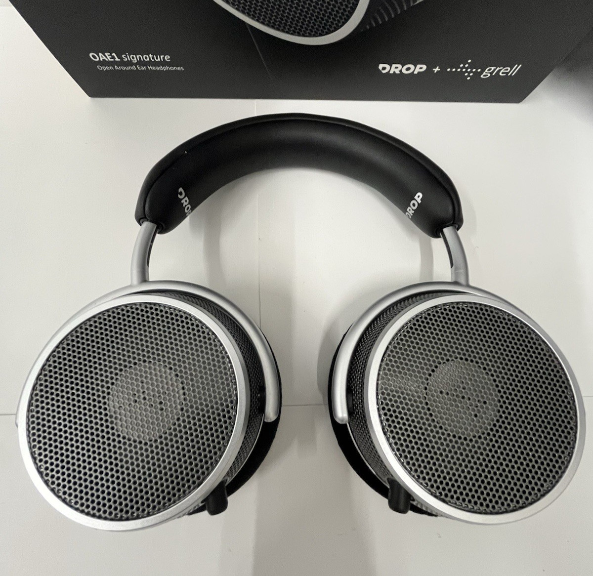 Drop X Grell OAE1 Signature Series Edition Headphones Case 4.4mm Balanced Cable