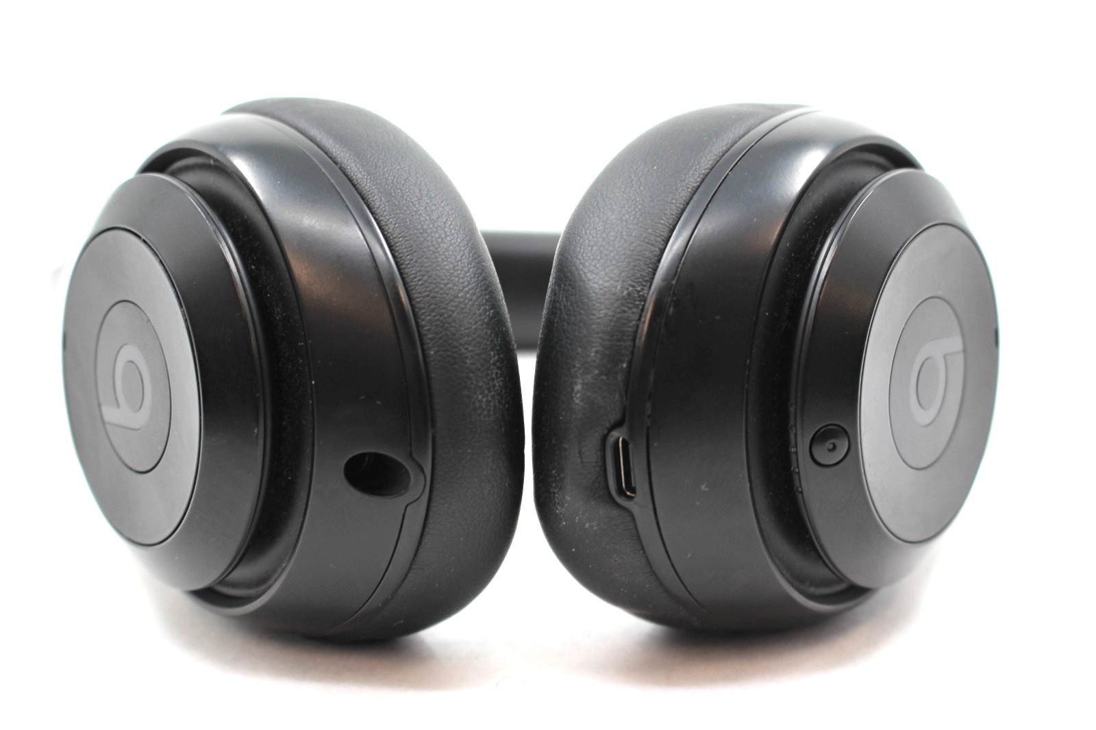 Beats by Dr. Dre Studio Pro Wireless Bluetooth Headphones – Black MQTP3LL/A
