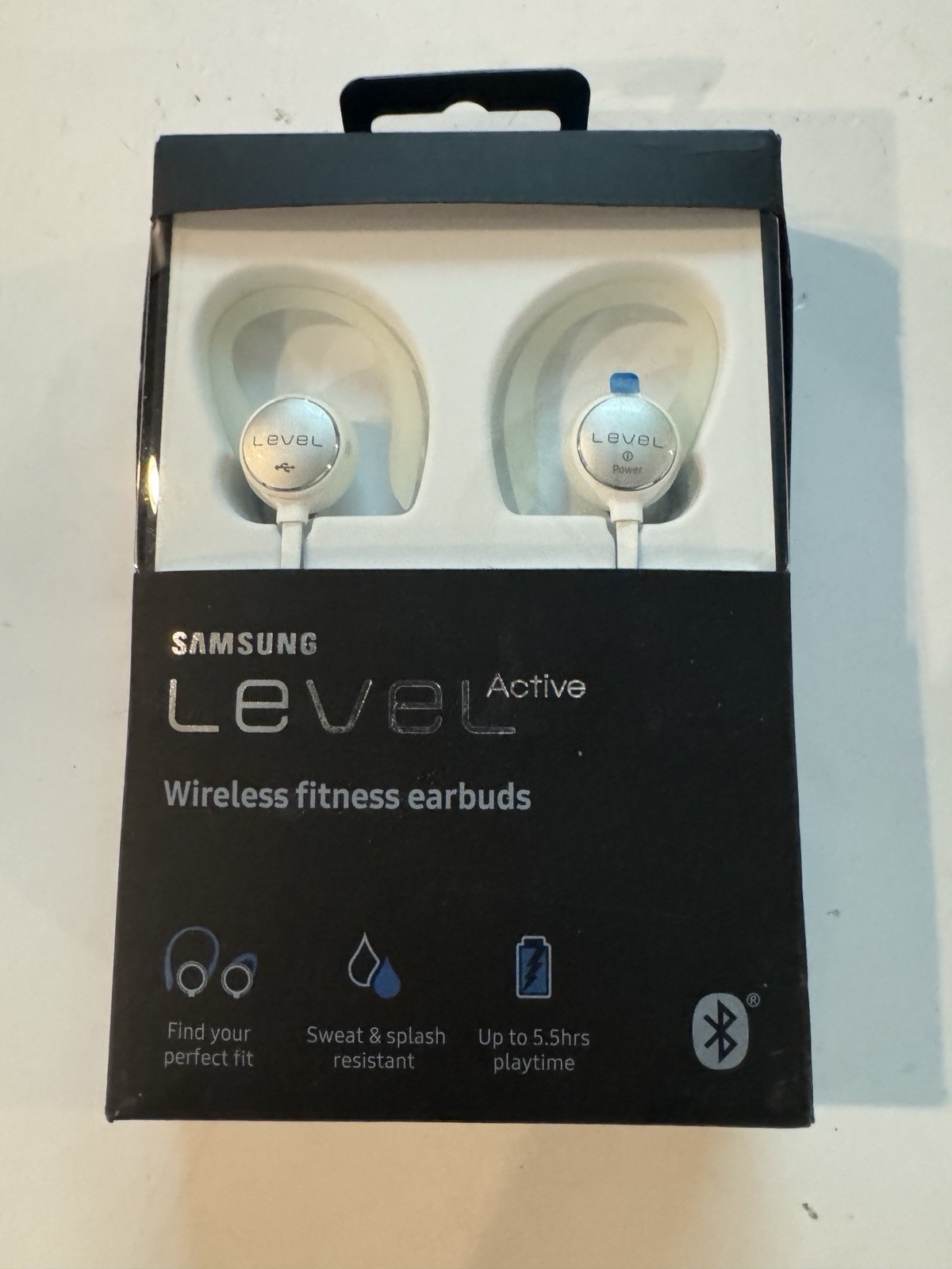 Samsung Level Active Wireless Bluetooth Fitness Earbuds White EO-BG930