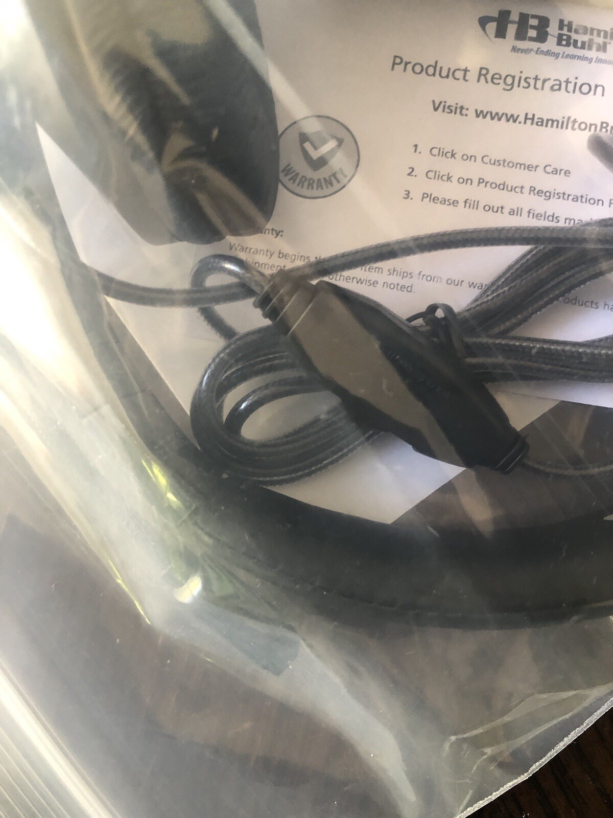 Hamilton Buhl Smart-Trek Mini Headset With In-Line Volume Control.. STM2BK.. NEW