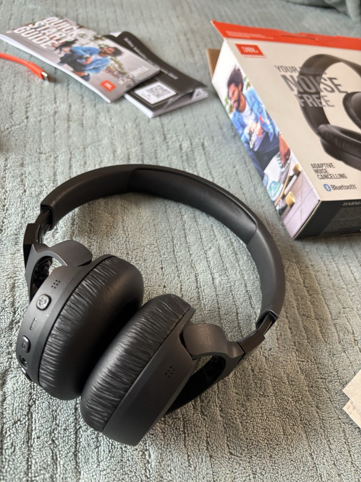 JBL Tune 670NC Wireless Bluetooth Noise Cancelling Headphones Foldable Black
