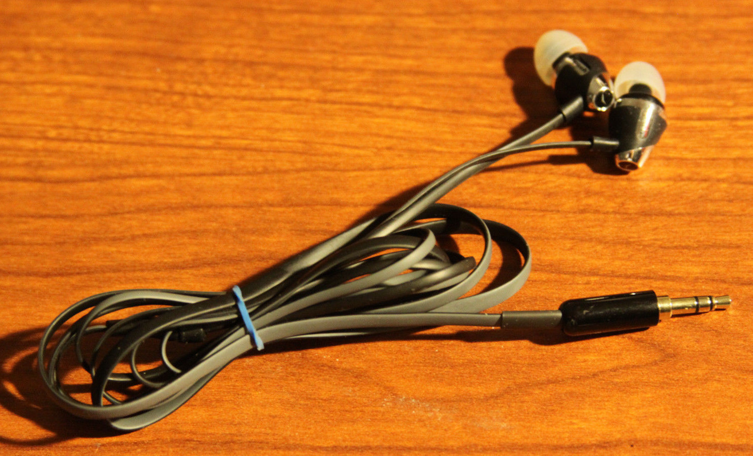 Klipsch Image S4 II Enhanced Bass In-Ear Headphones -Warranty -Upgraded Jack