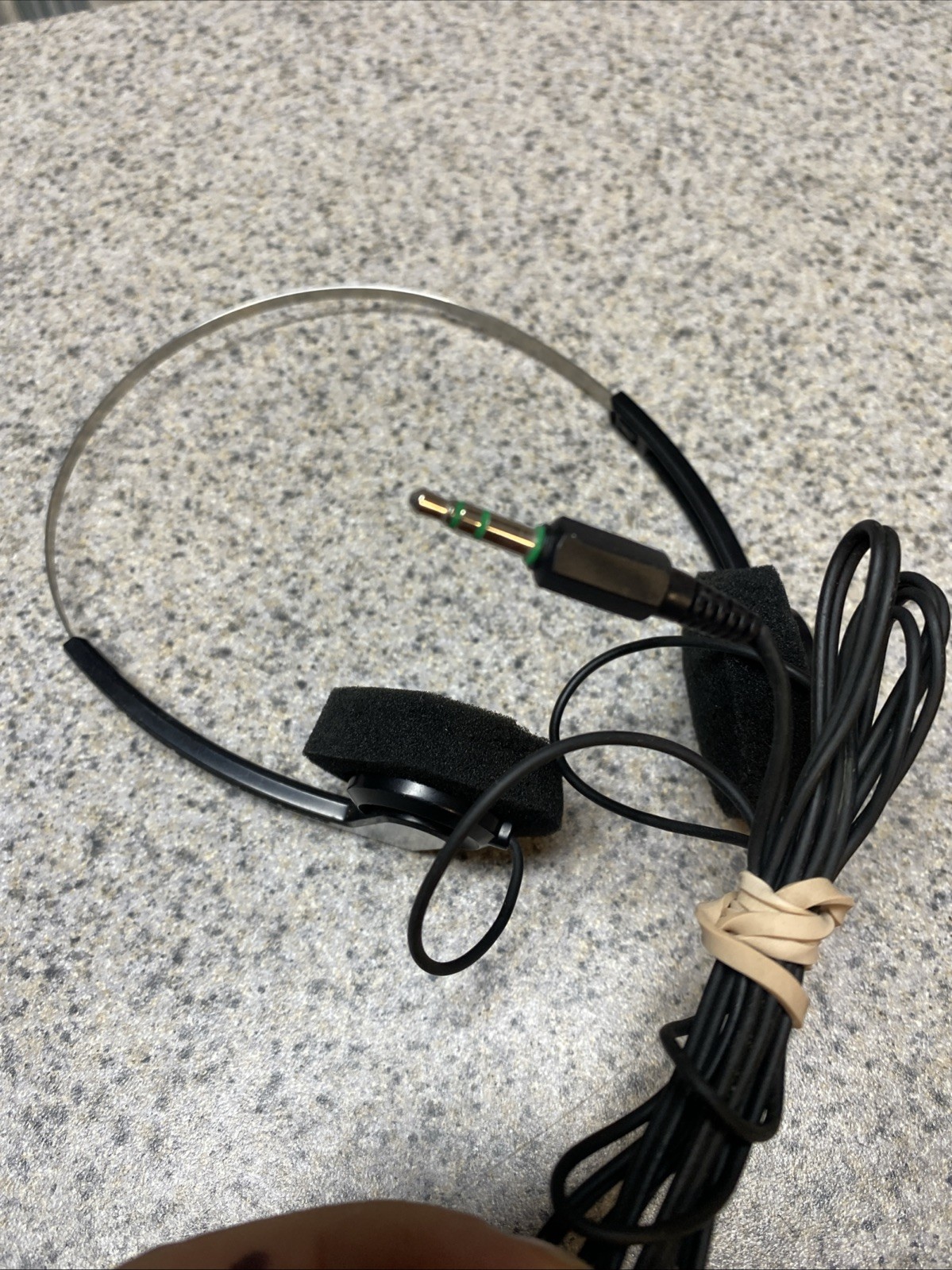 Sony MDR-010 Walkman Headphones— TESTED & WORK GREAT!
