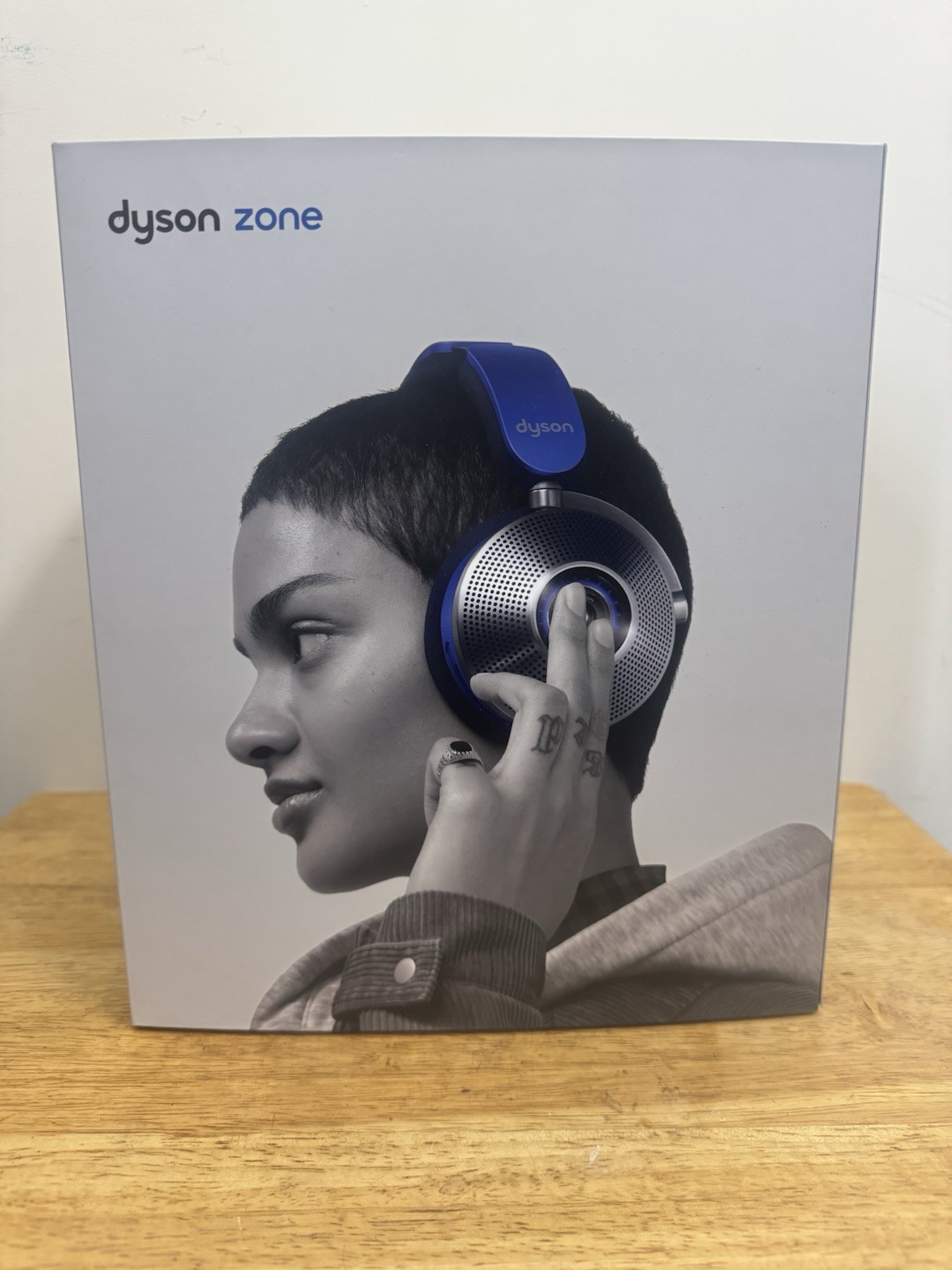 Dyson Zone noise-cancelling headphones WP01 – ULTRA BLUE – New , P2
