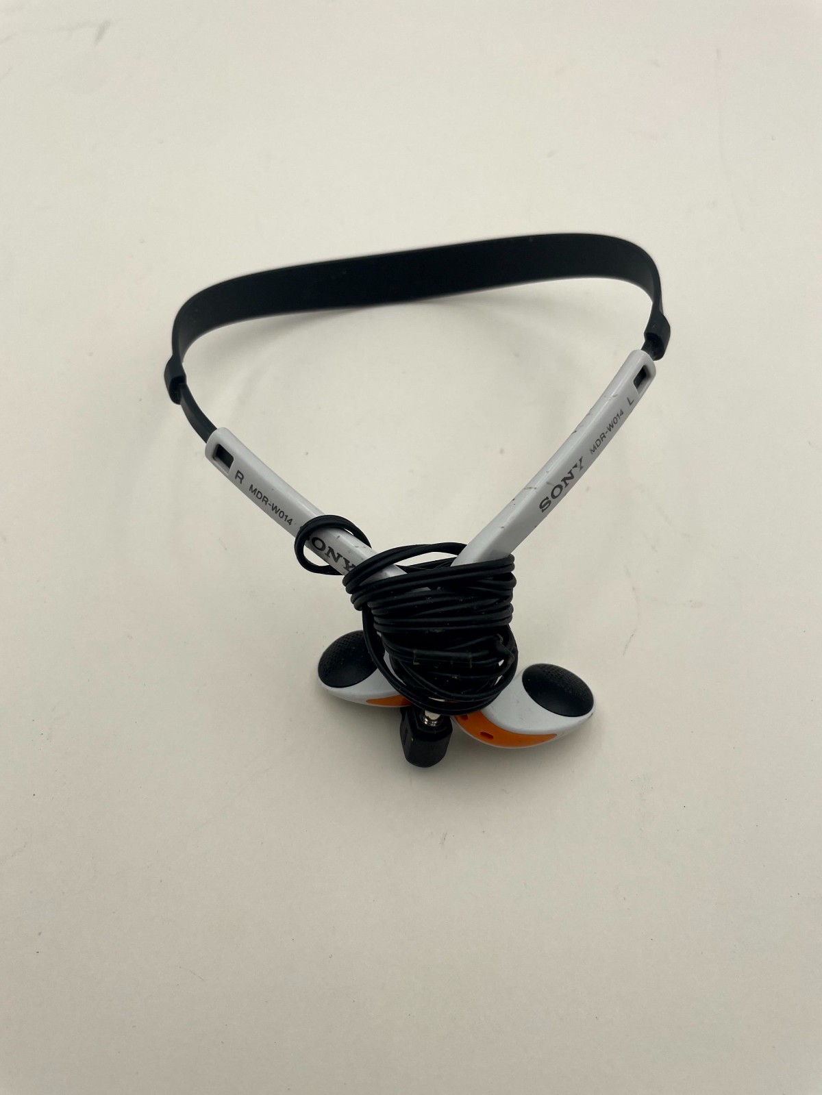 Sony Sports Walkman MDR-W014 In-Ear Headphone White Orange Retro Lightweight