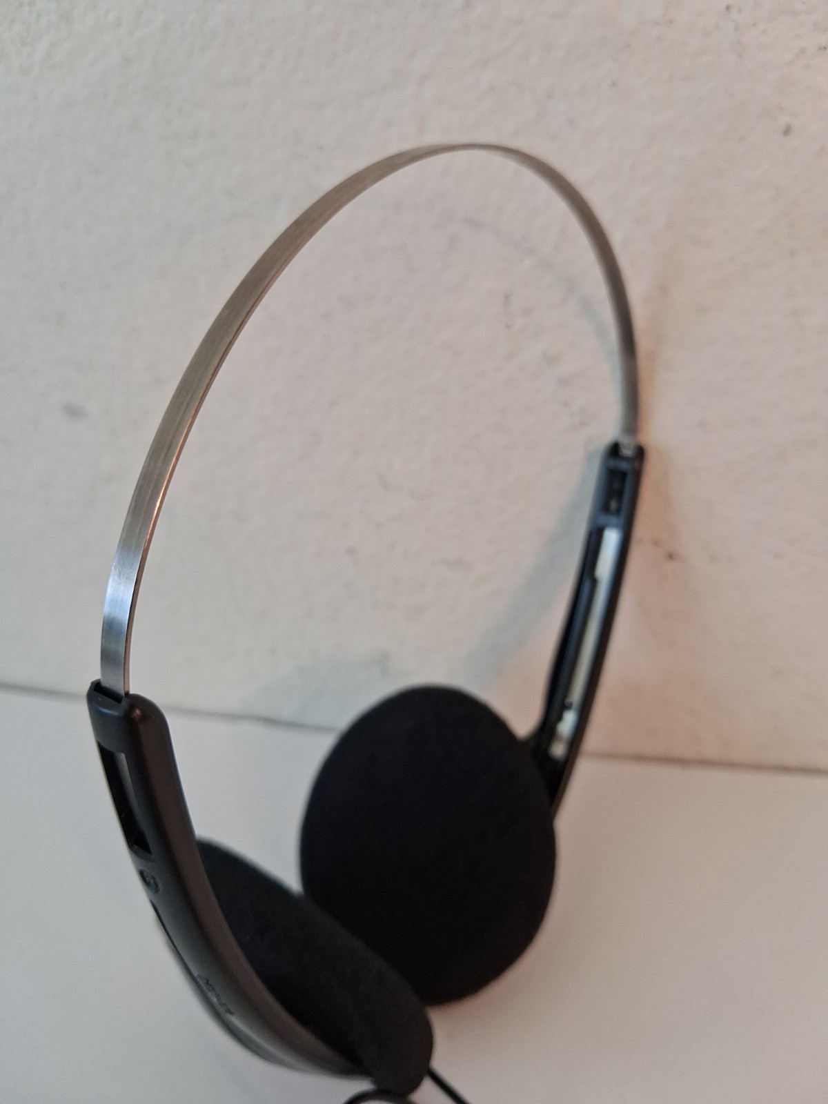 Sony MDR-013 Stereo Headphones