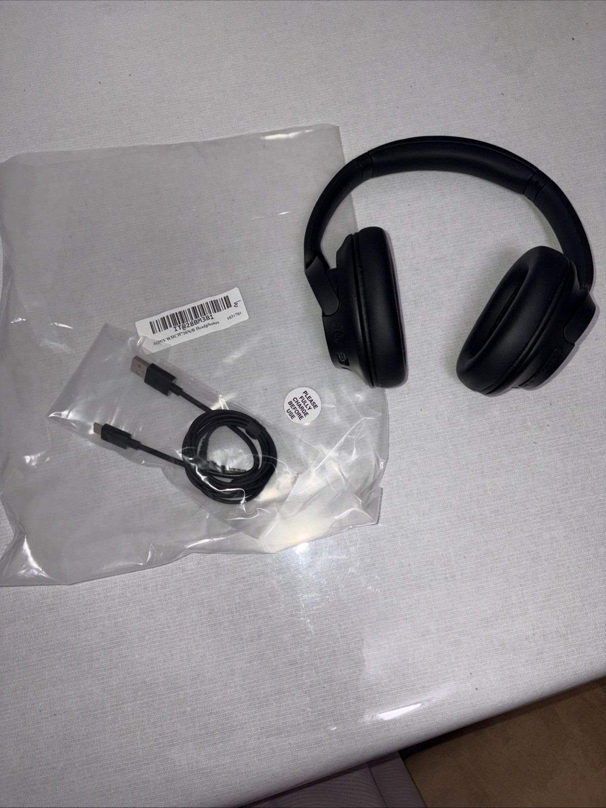 Sony WH-CH720N/B Wireless Noise-canceling Headphones – Black