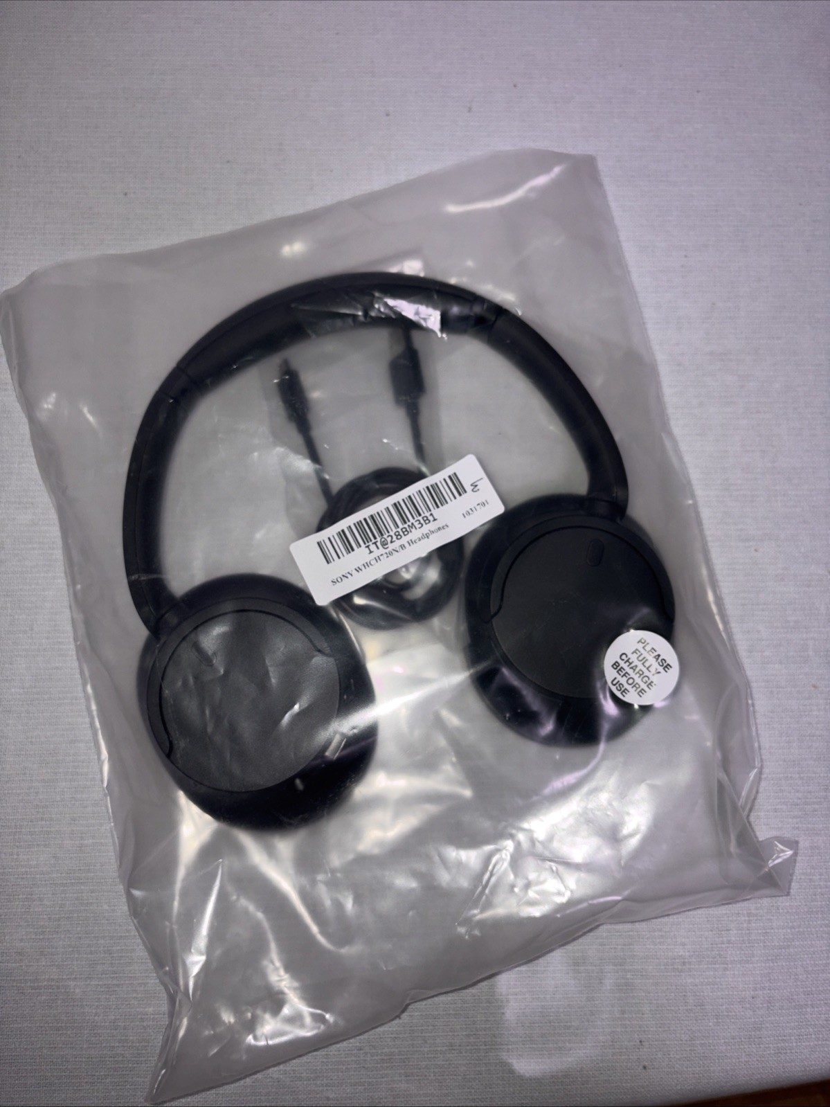 Sony WH-CH720N/B Wireless Noise-canceling Headphones – Black