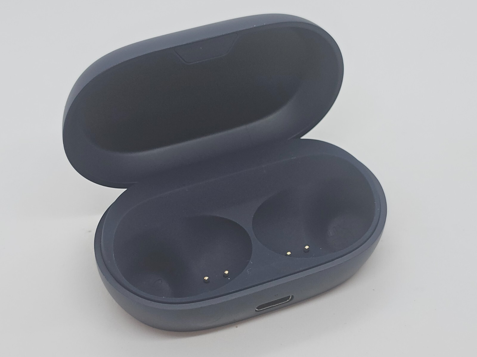 GENUINE Jabra Elite 7 Active – CPB140 – Navy Colour – Charging CASE ONLY