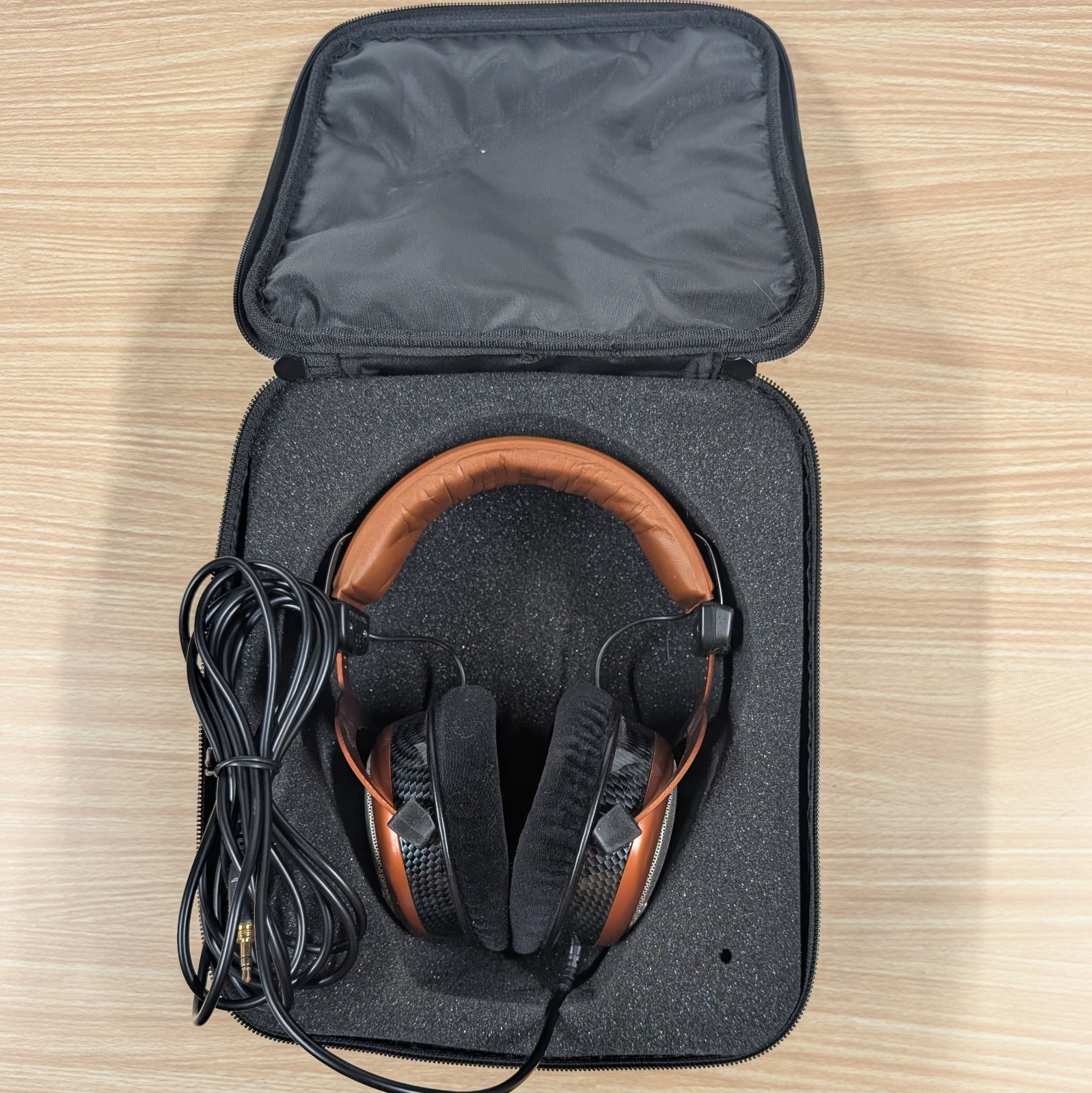 RARE Beyerdynamic DT 880 Manufaktur Germany 250 ohm Semi-open Studio Headphones