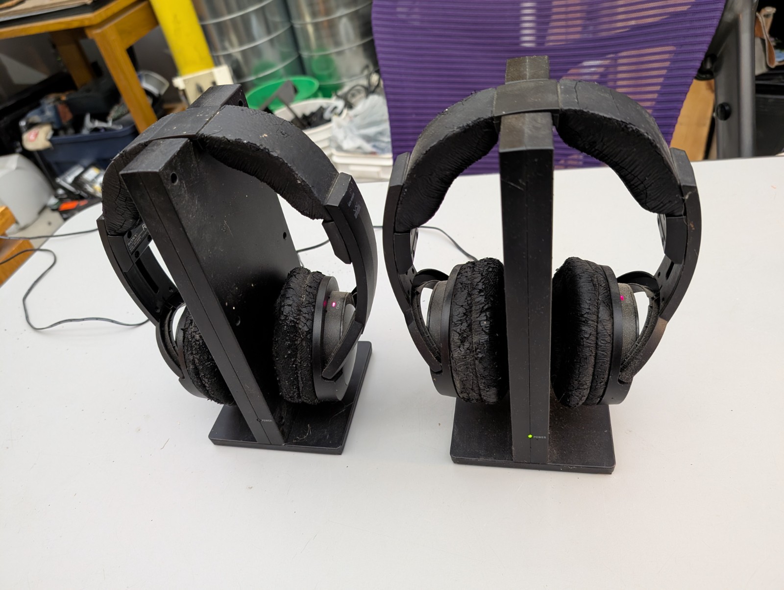 PARTS LOT – Sony MDR-RF985R Over-the-Ear Wireless RF Headphones Black REPAIR ONL