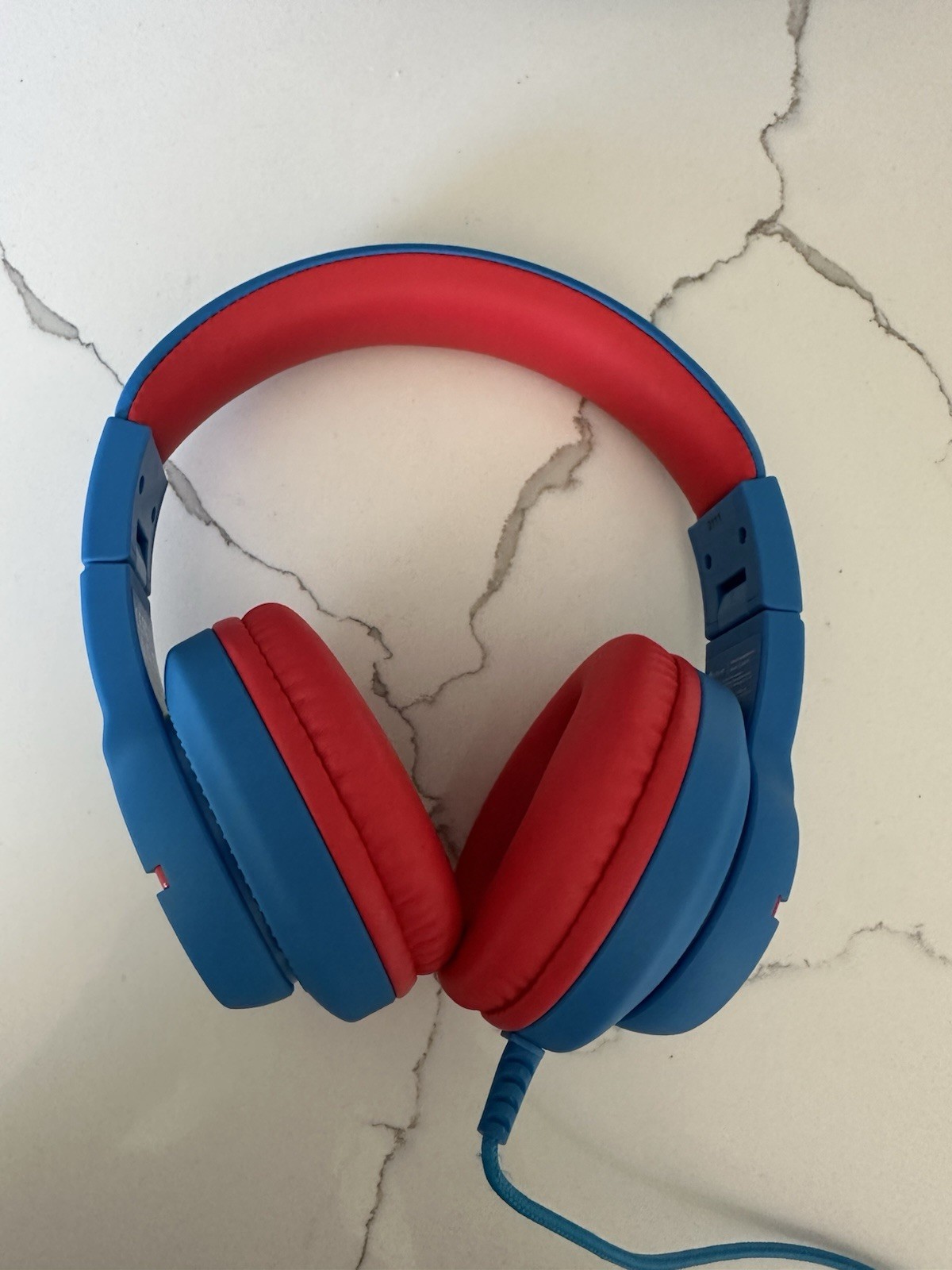 iClever Kids Headphones For School Travel, Safe Volume, Over-Ear Girls Boy *READ