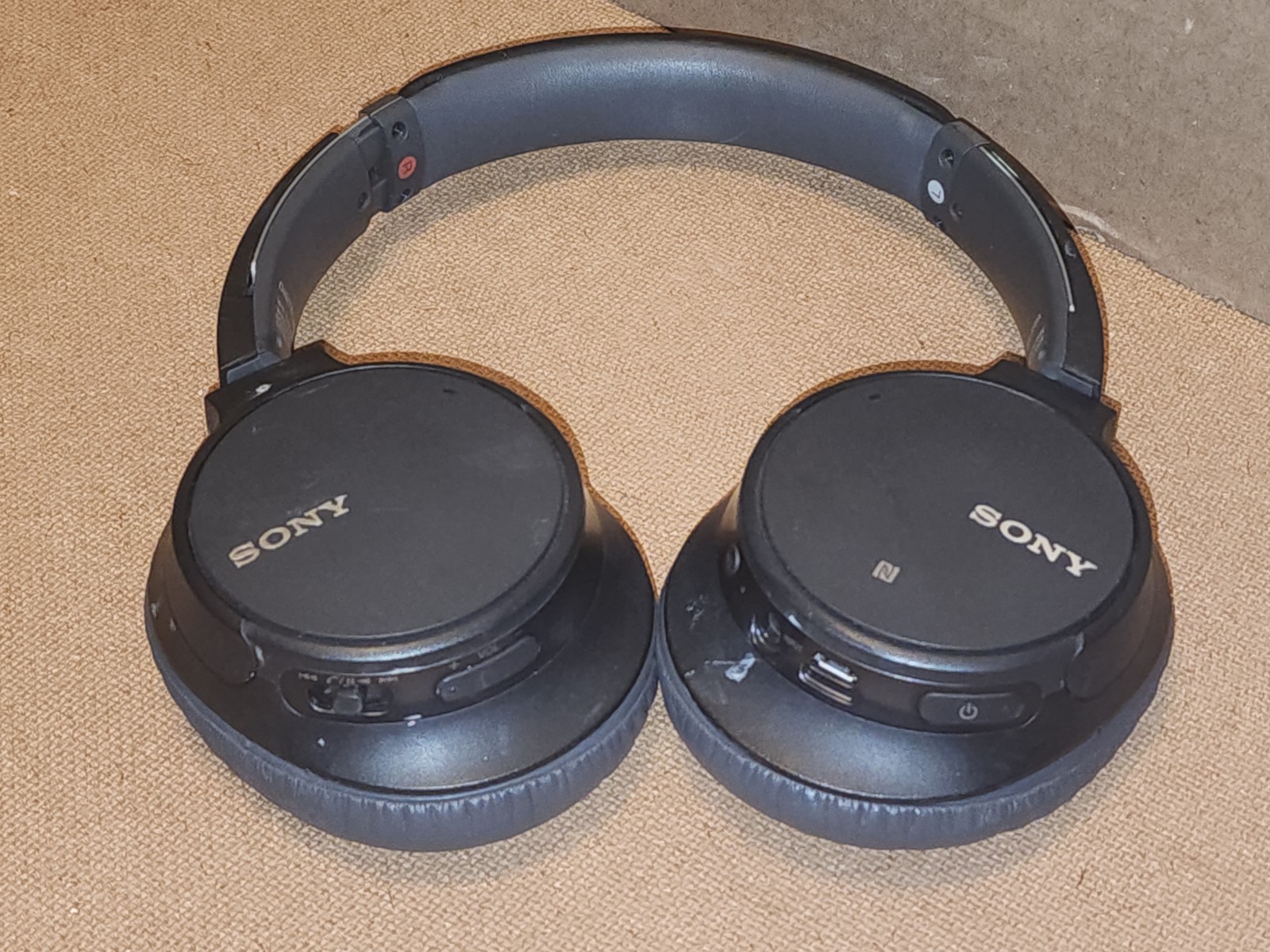 Sony WH-CH700N Noise Canceling Bluetooth Wireless Over-Ear Headphones – Black