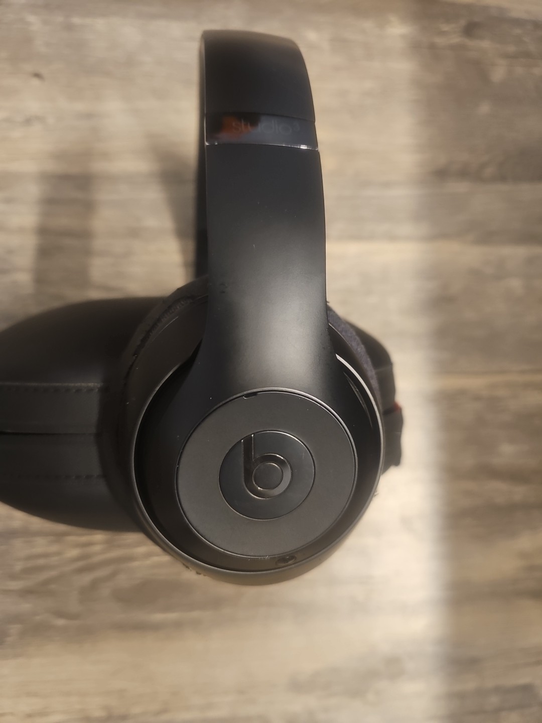Beats by Dr. Dre Studio3 Over the Ear Wireless Headphones – Black