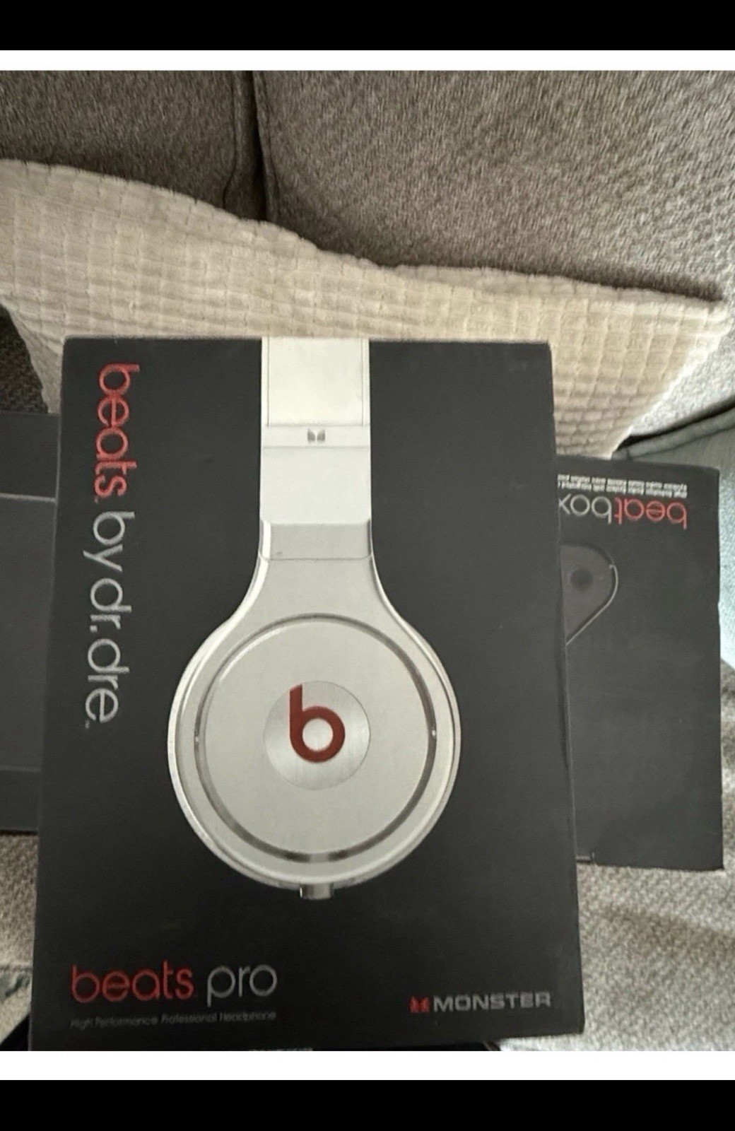 Beats Pro Monster Wired Over-Ear Headphones White Silver Used W/ Box