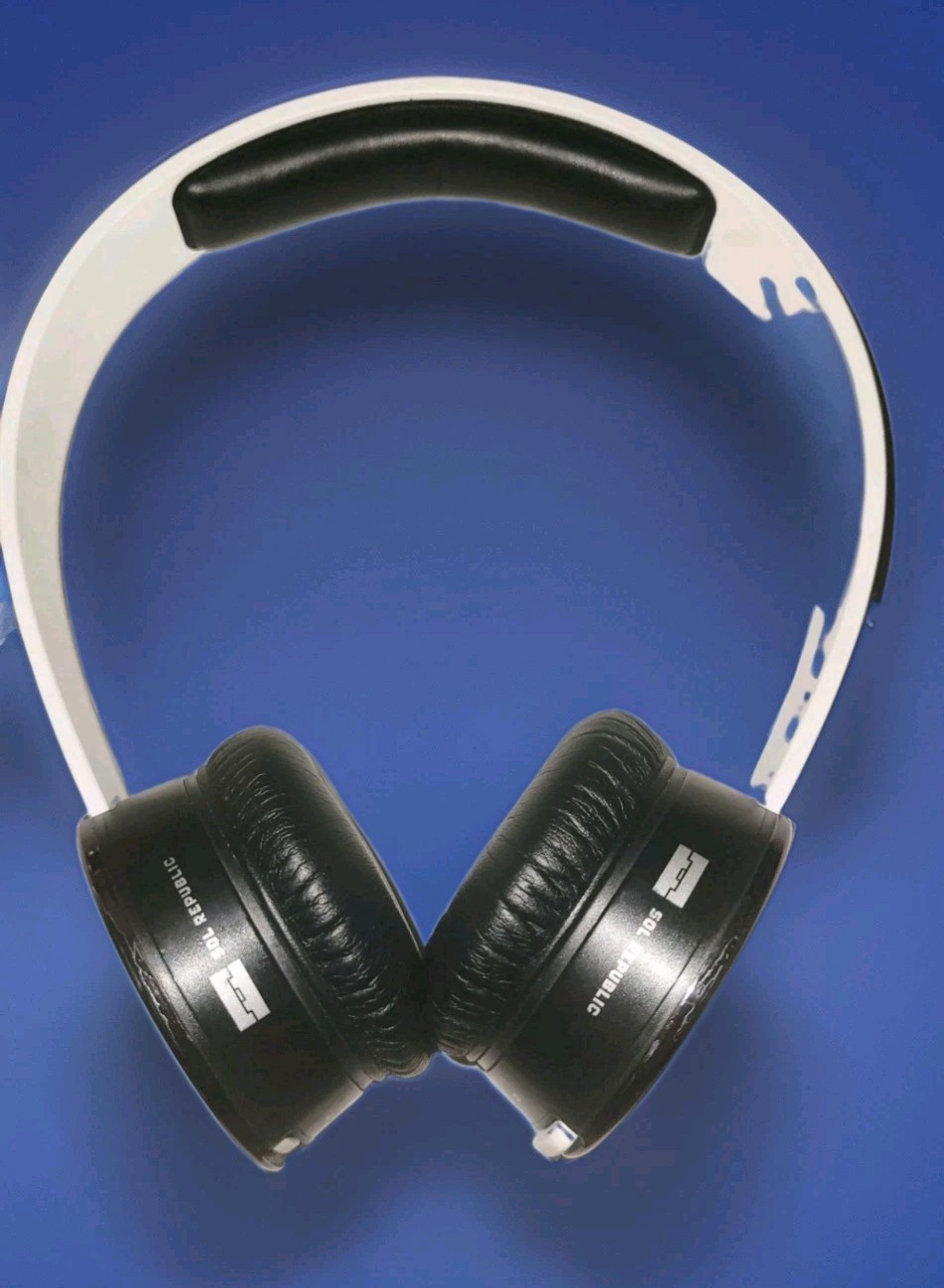 SOL REPUBLIC Tracks HD 🎧 On-Ear Wired Headphones – White / Silver **TESTED**