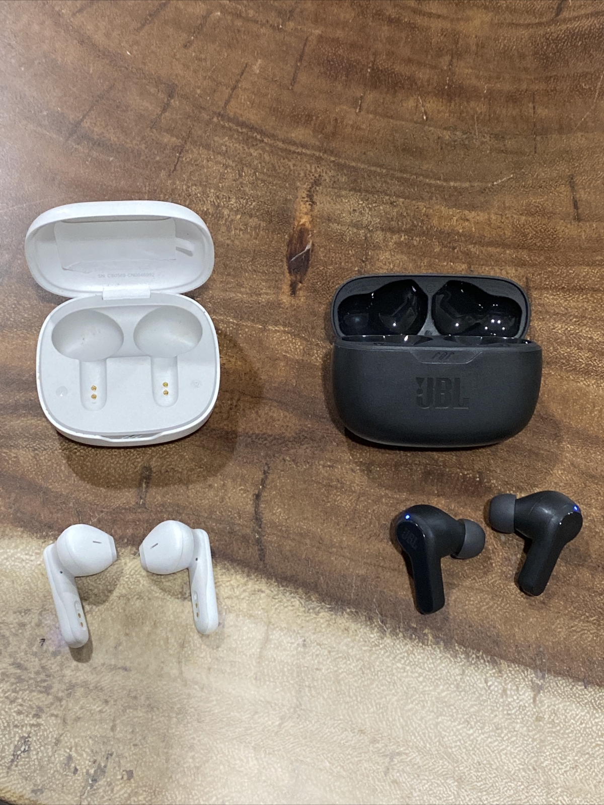 Lot Of JBL Vibe Beam And JBL Vibe Flex Bluetooth Earbuds