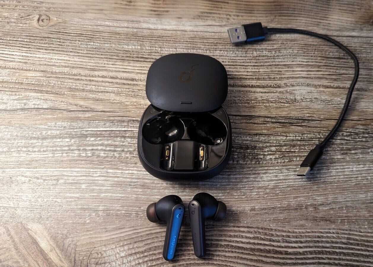 soundcore liberty air 2Wireless Earbuds Active Noise Cancelling AI-Enhanced Call