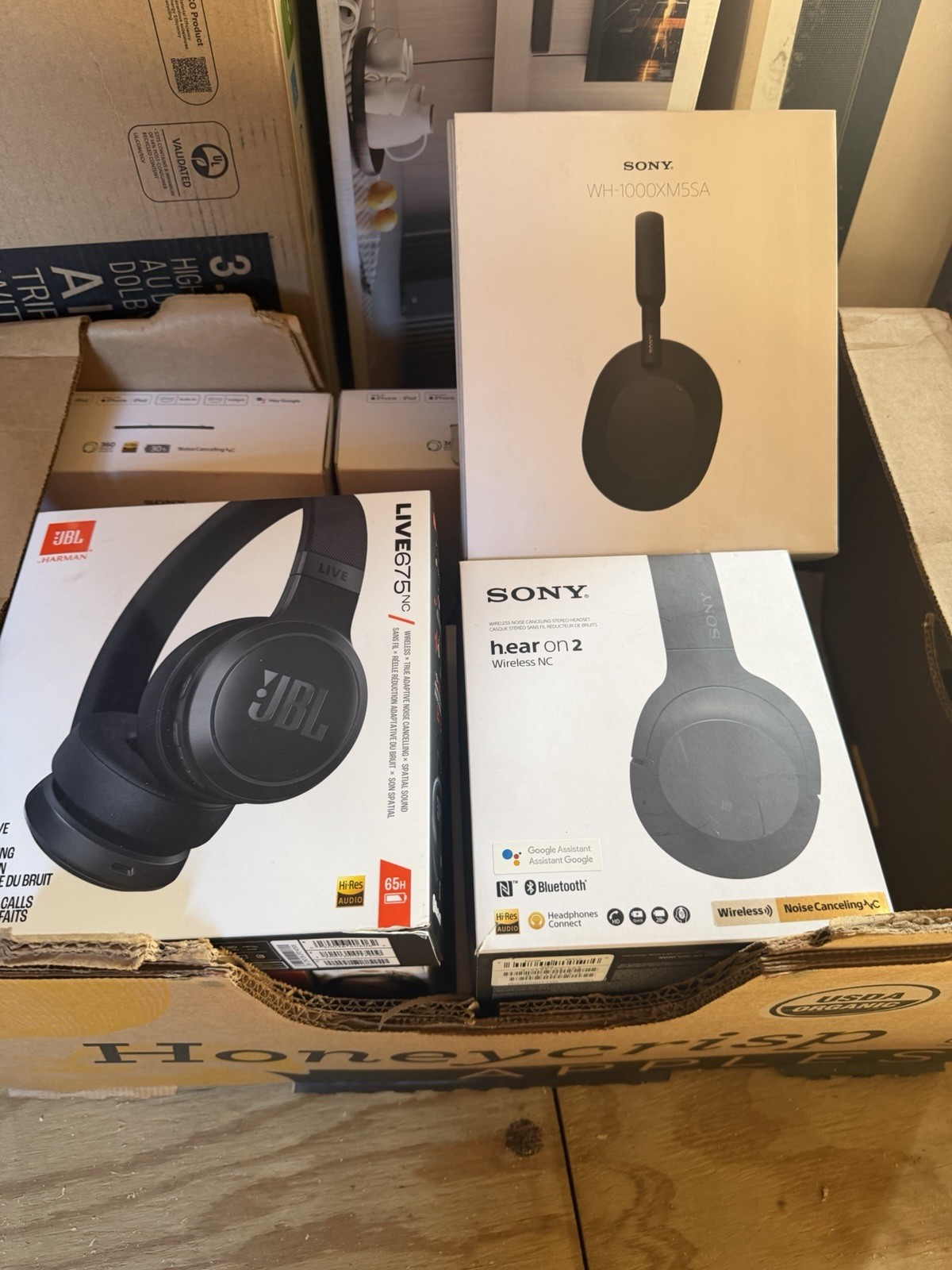 JBL Live 675NC True Adaptive Noise Cancelling Bluetooth Headphones